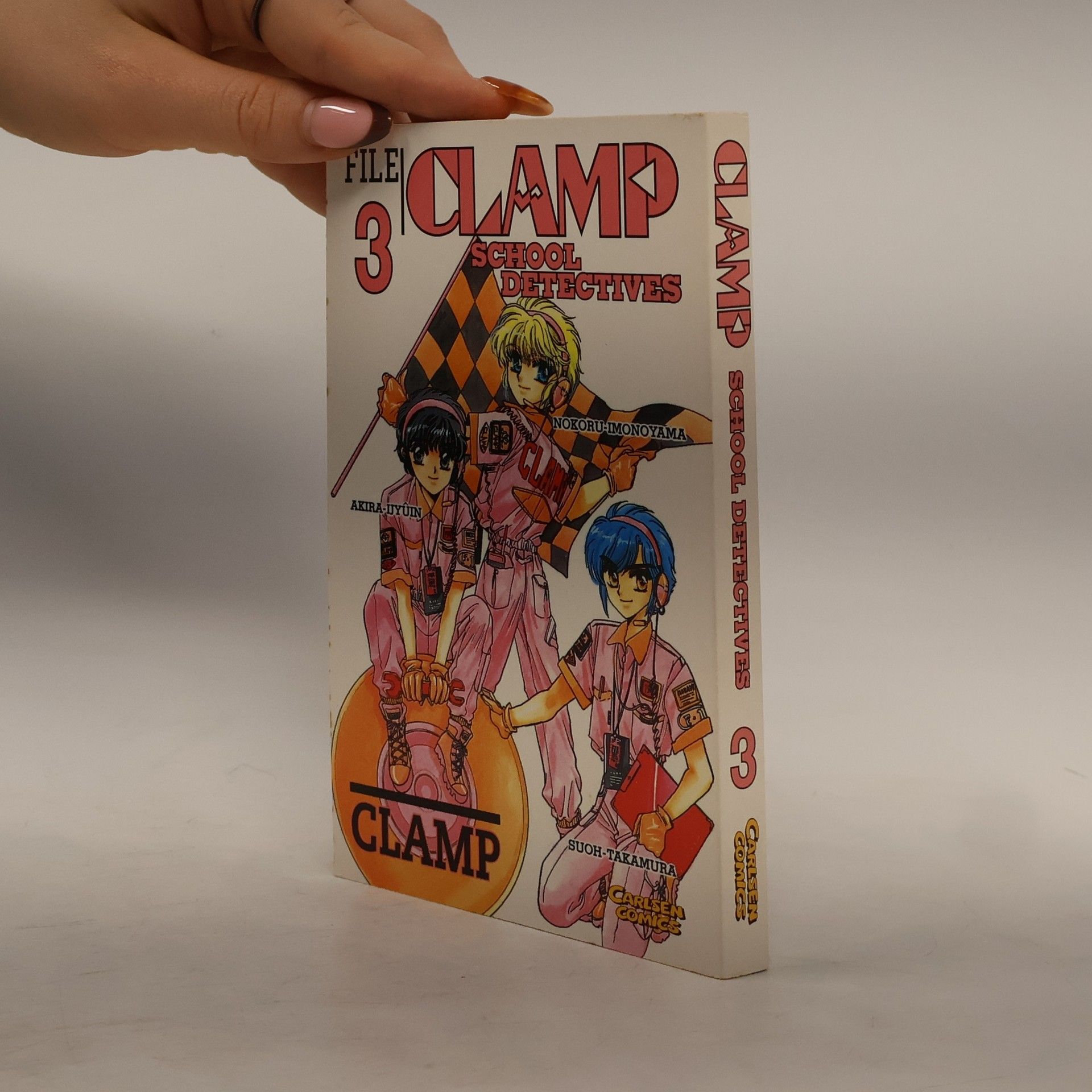 Collectif d'auteurs Clamp. School Detectives 3