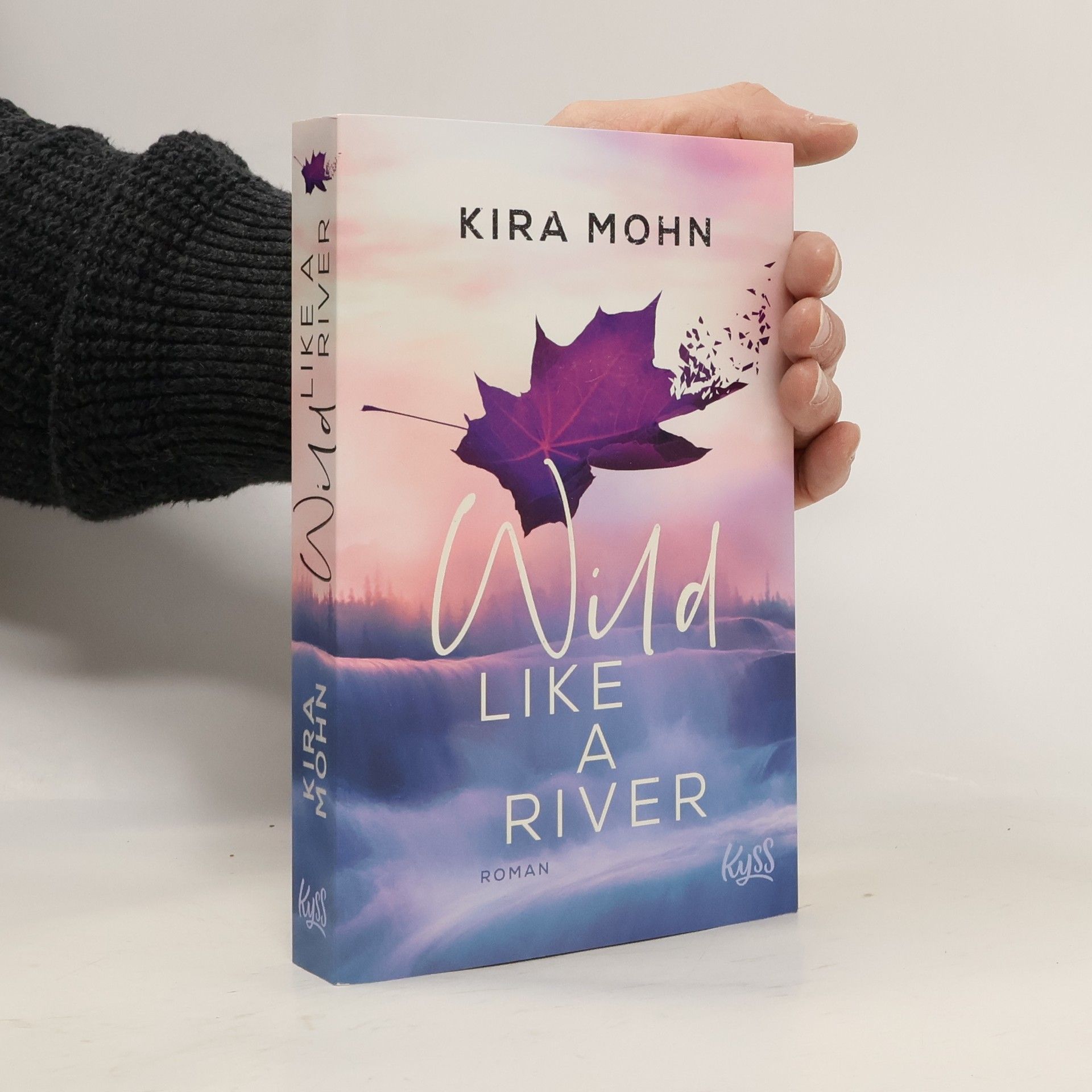 Kira Mohn Wild Like a River