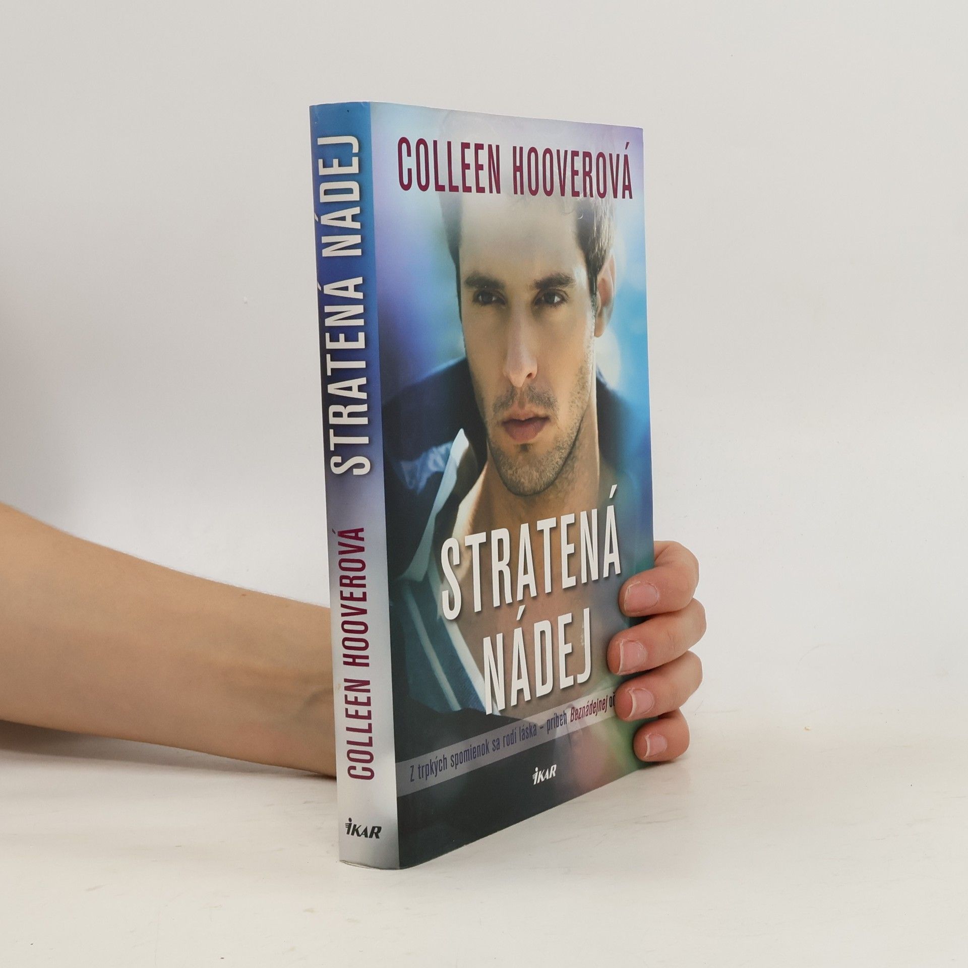 Colleen Hoover Stratená nádej
