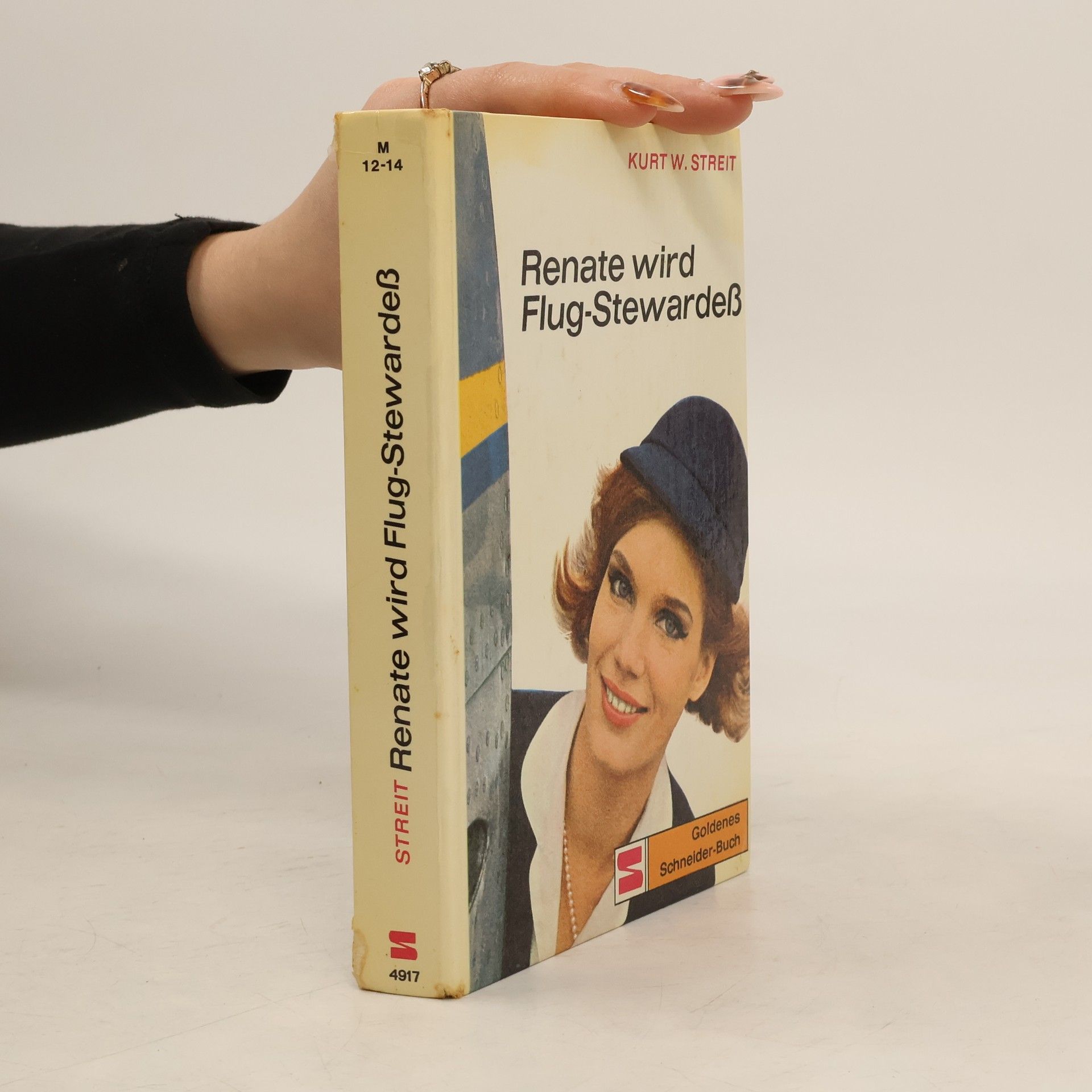 Kurt W. Streit Renate wird Flug-Stewardeß