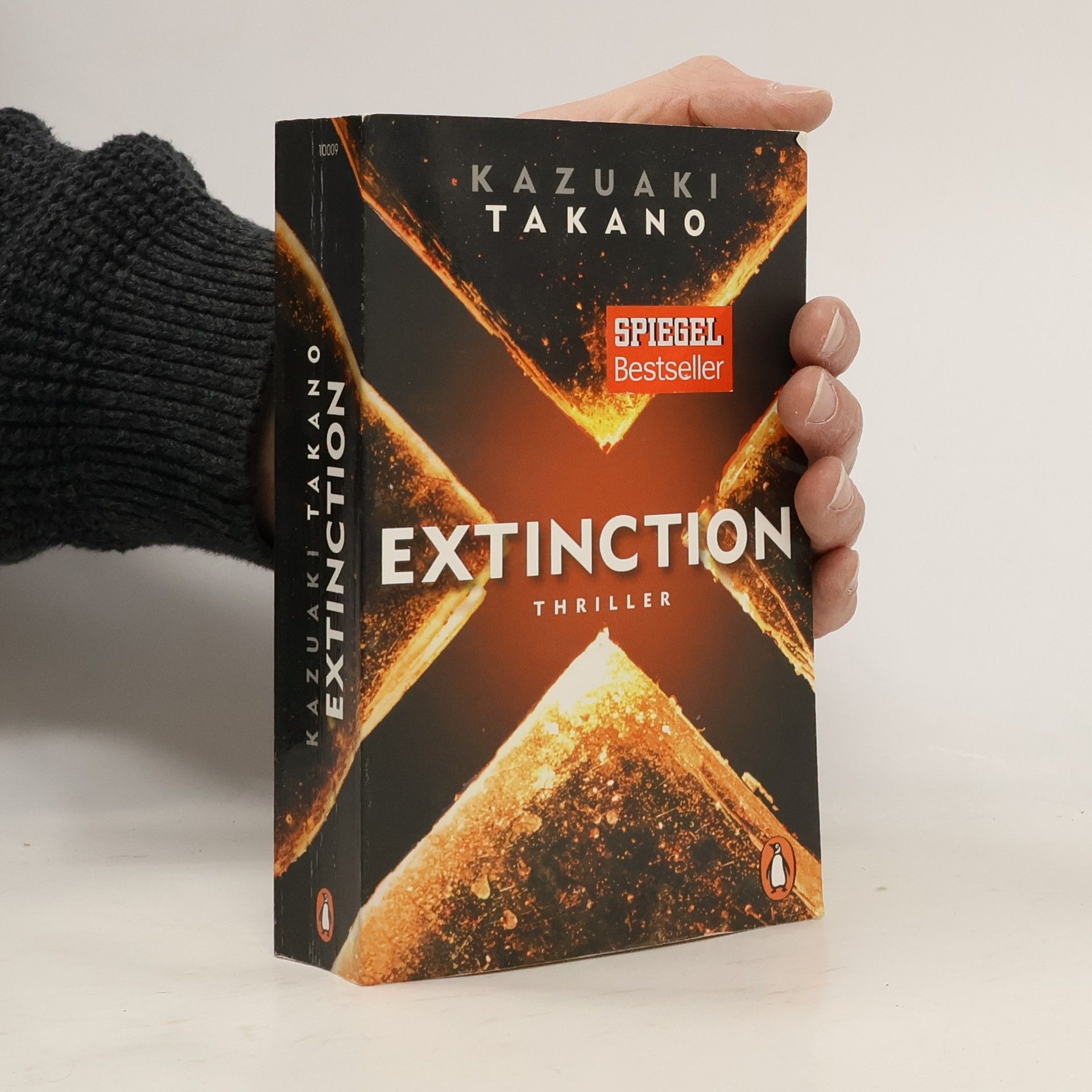 Kazuaki Takano Extinction