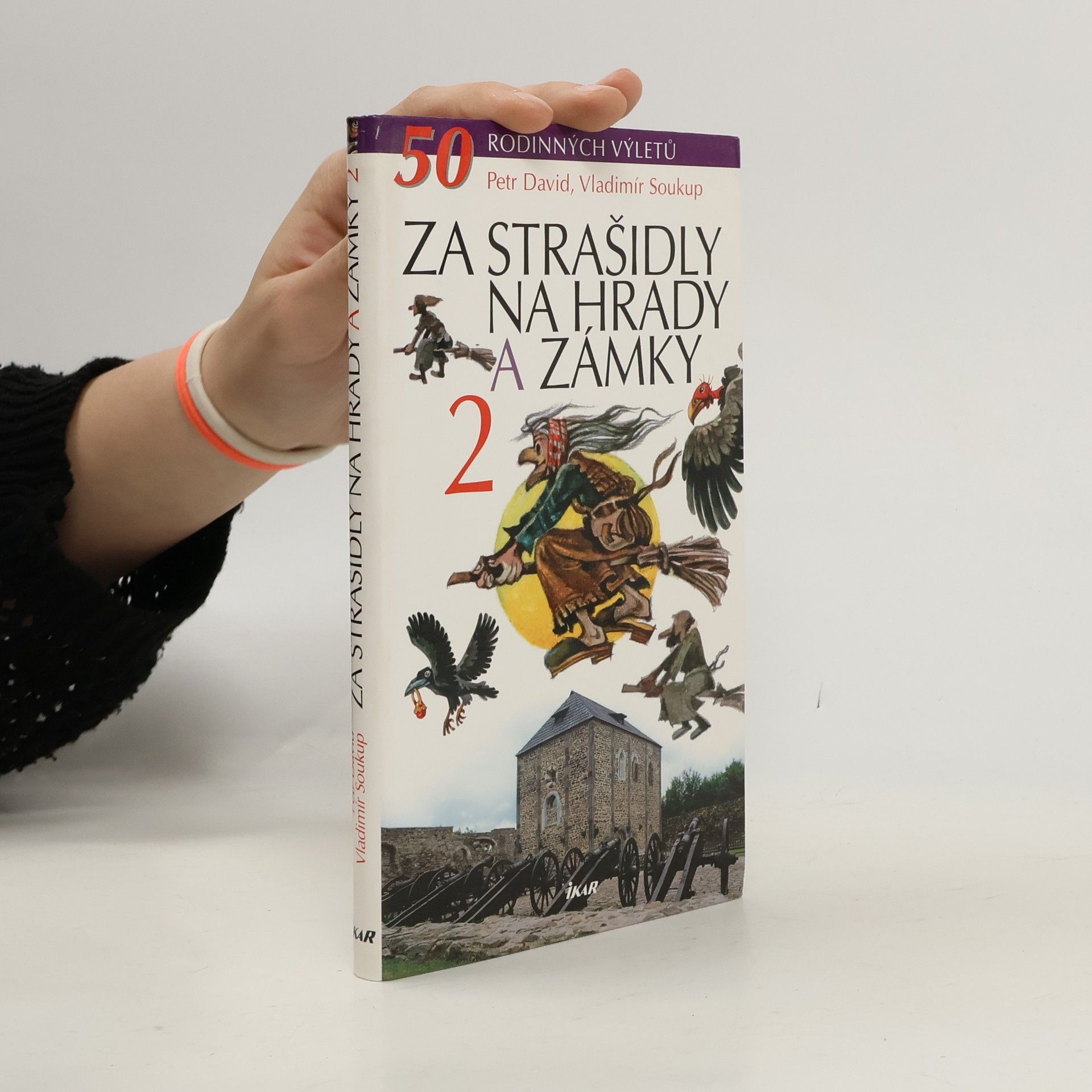 Petr David Za strašidly na hrady a zámky 2