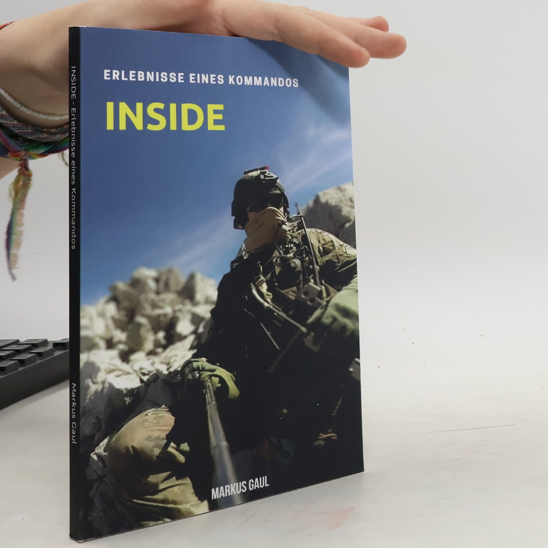 Erlebnisse eines Kommandos. Inside