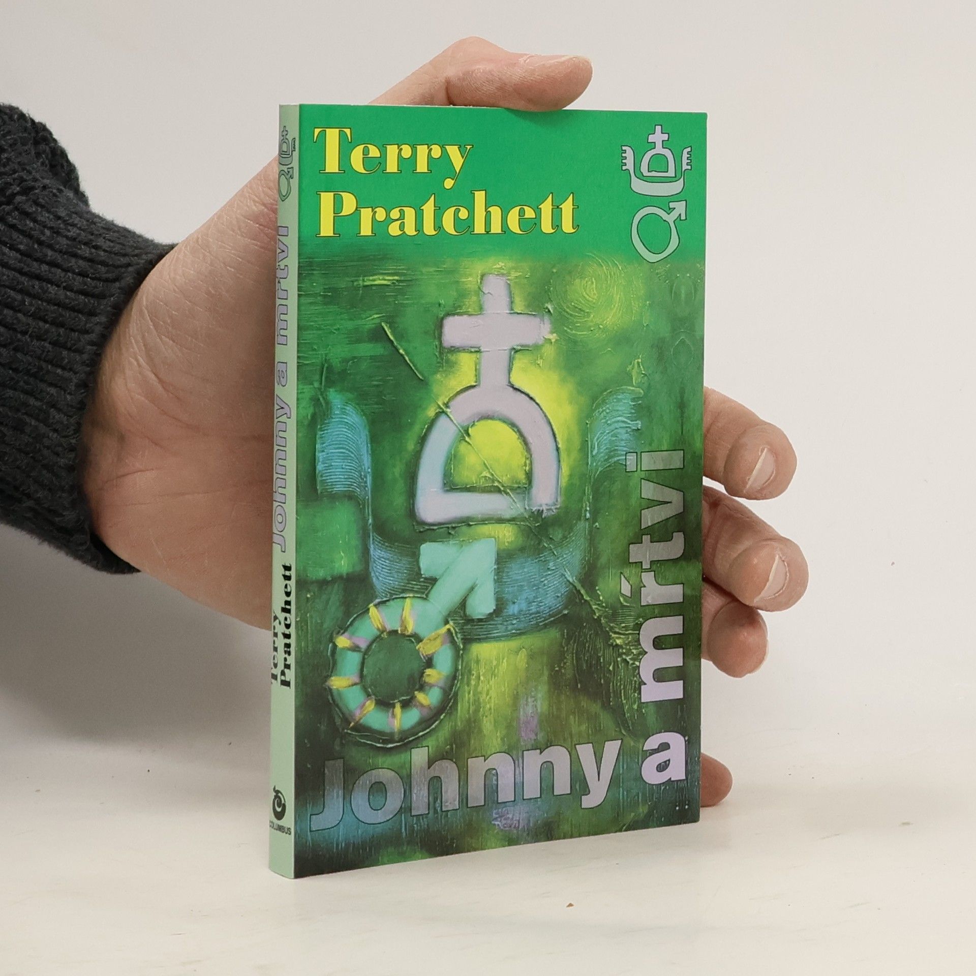 Terry Pratchett Johnny a mŕtvi