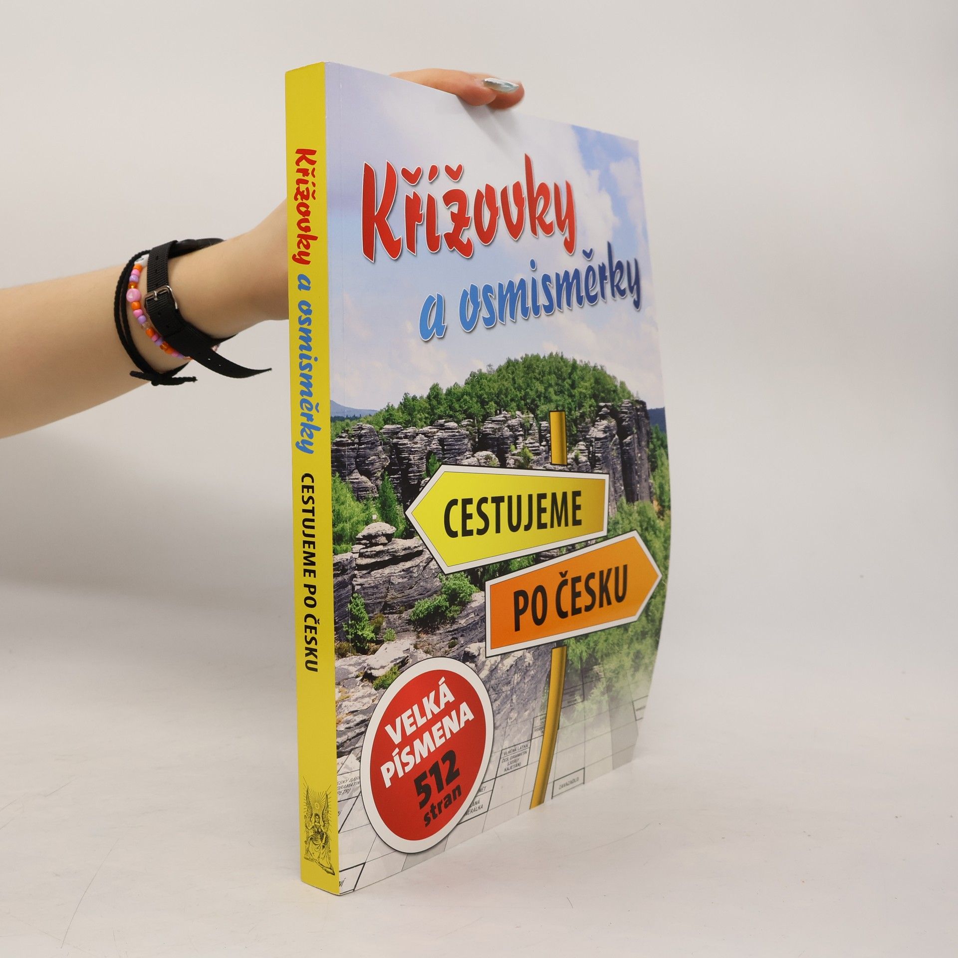 Collectif d'auteurs Křížovky a osmisměrky - Cestujeme po Česku