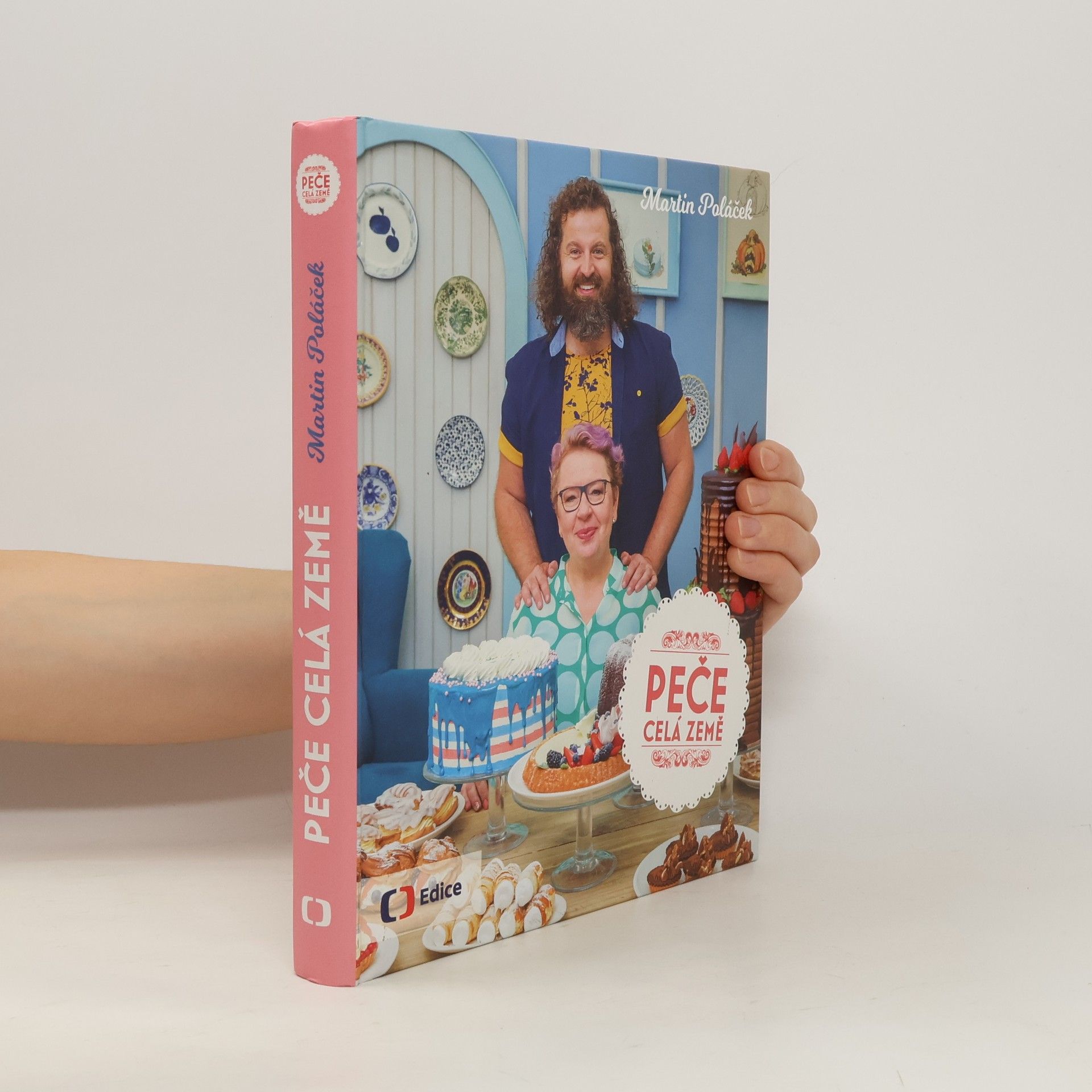 Martin Poláček Peče celá země