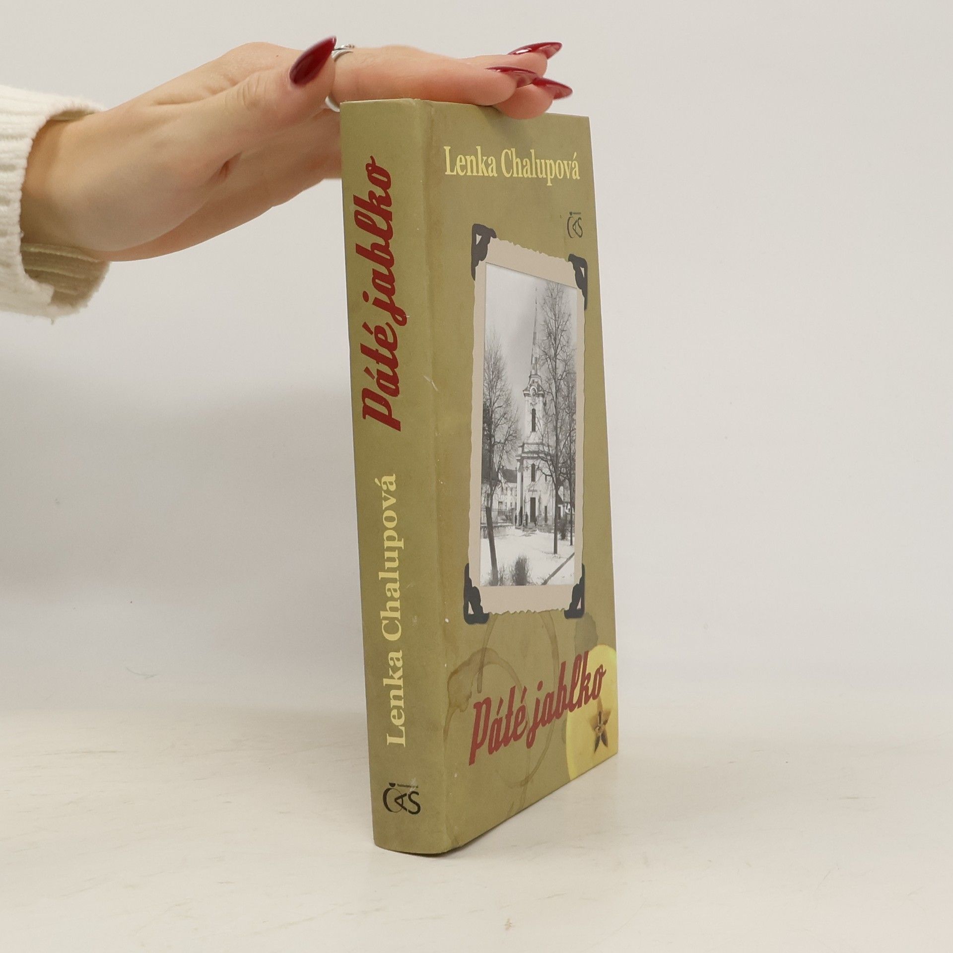 Lenka Chalupová Páté jablko