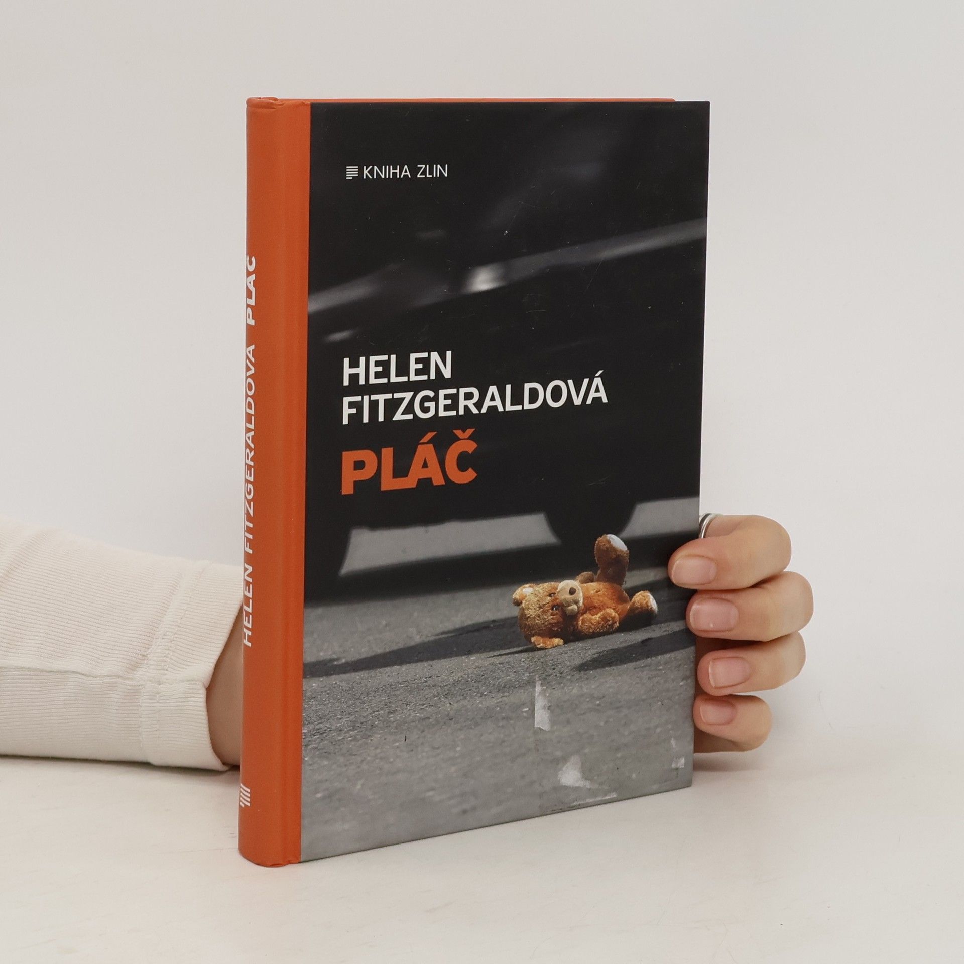 Helen FitzGerald Pláč