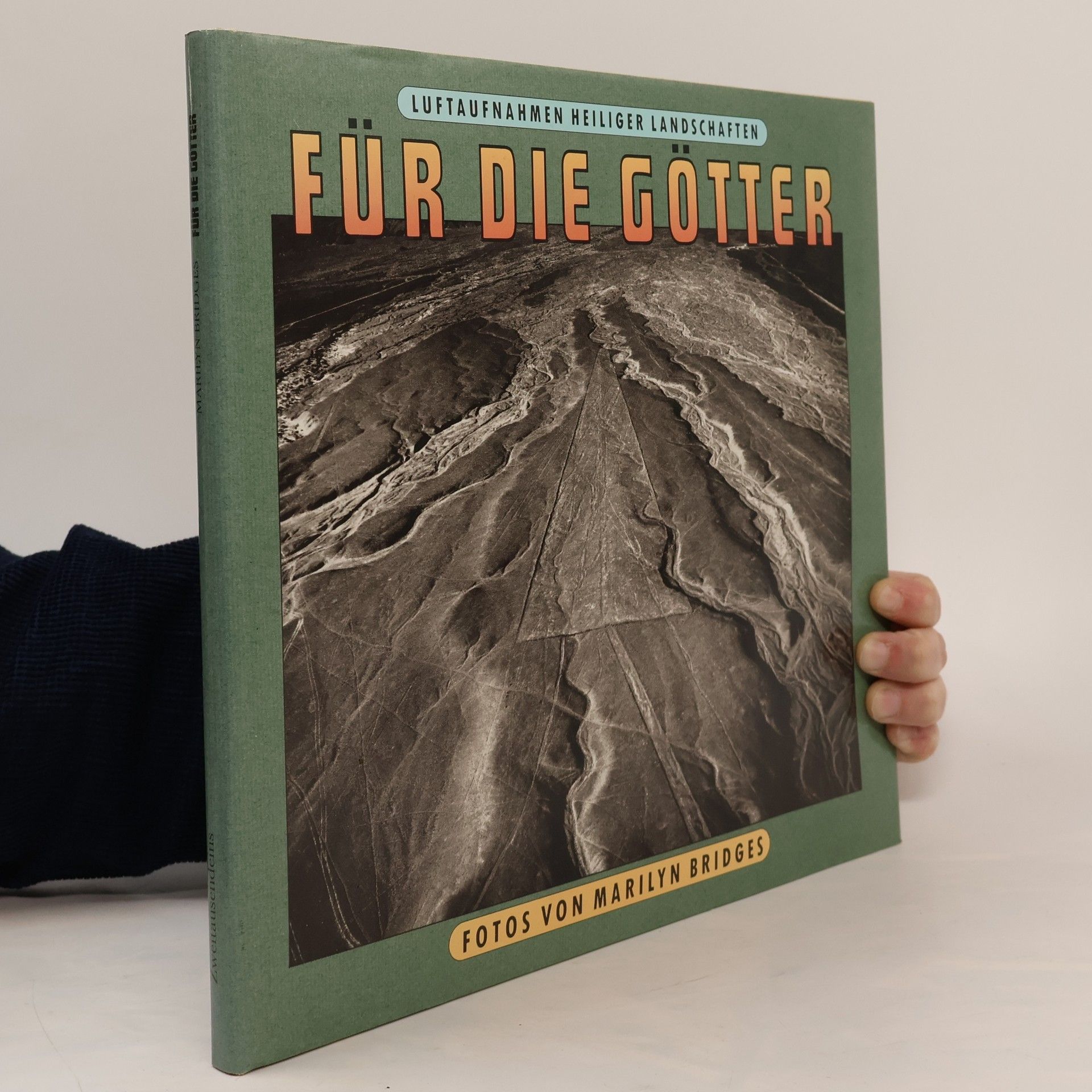 AA.VV. Für die Götter