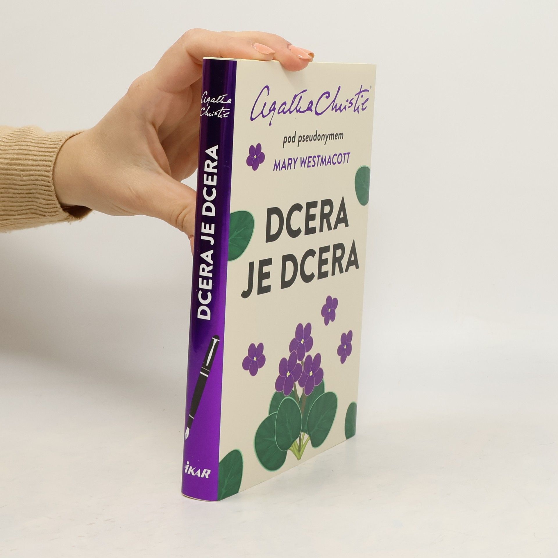 Agatha Christie Dcera je dcera