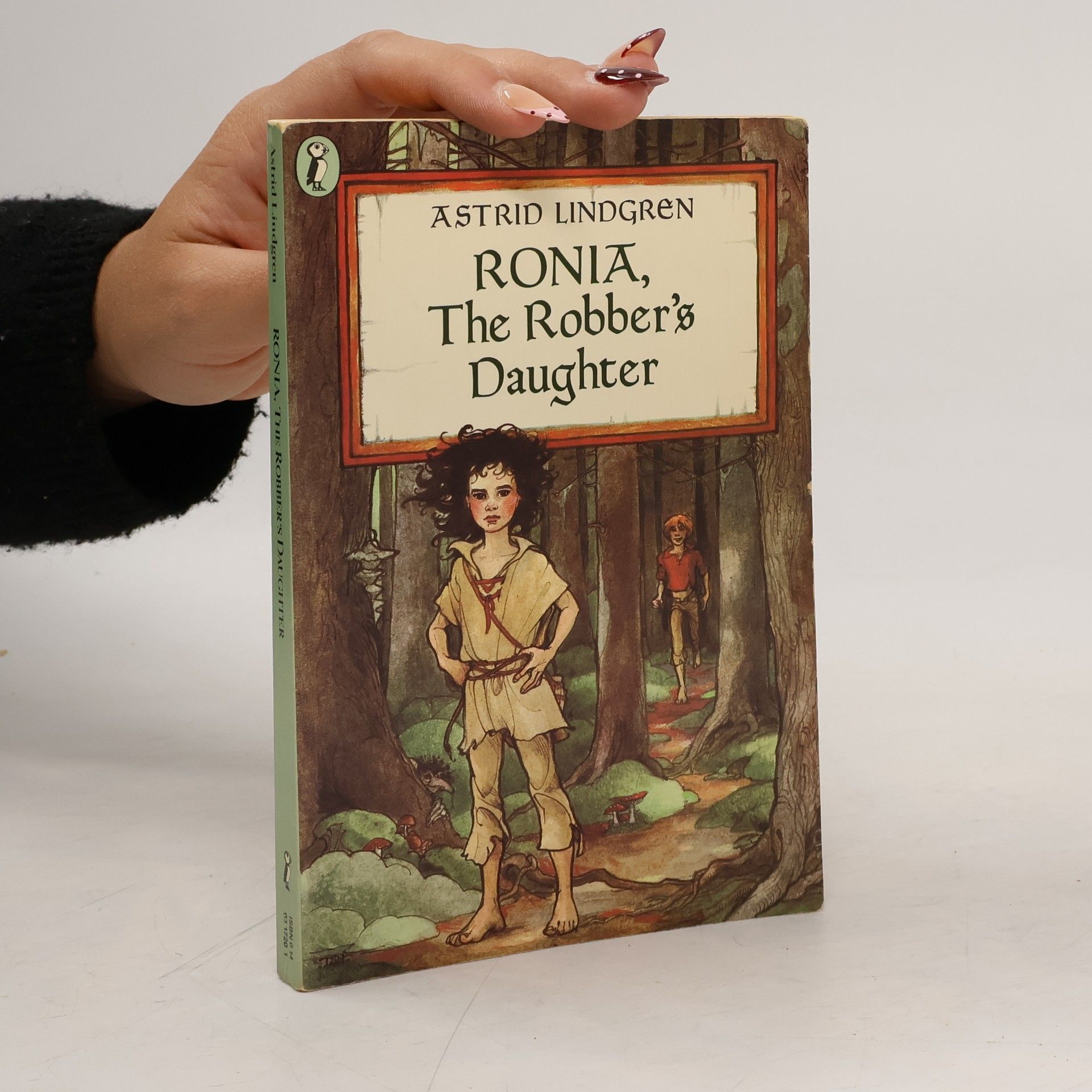 Astrid Lindgren Ronia, the Robber's Daughter