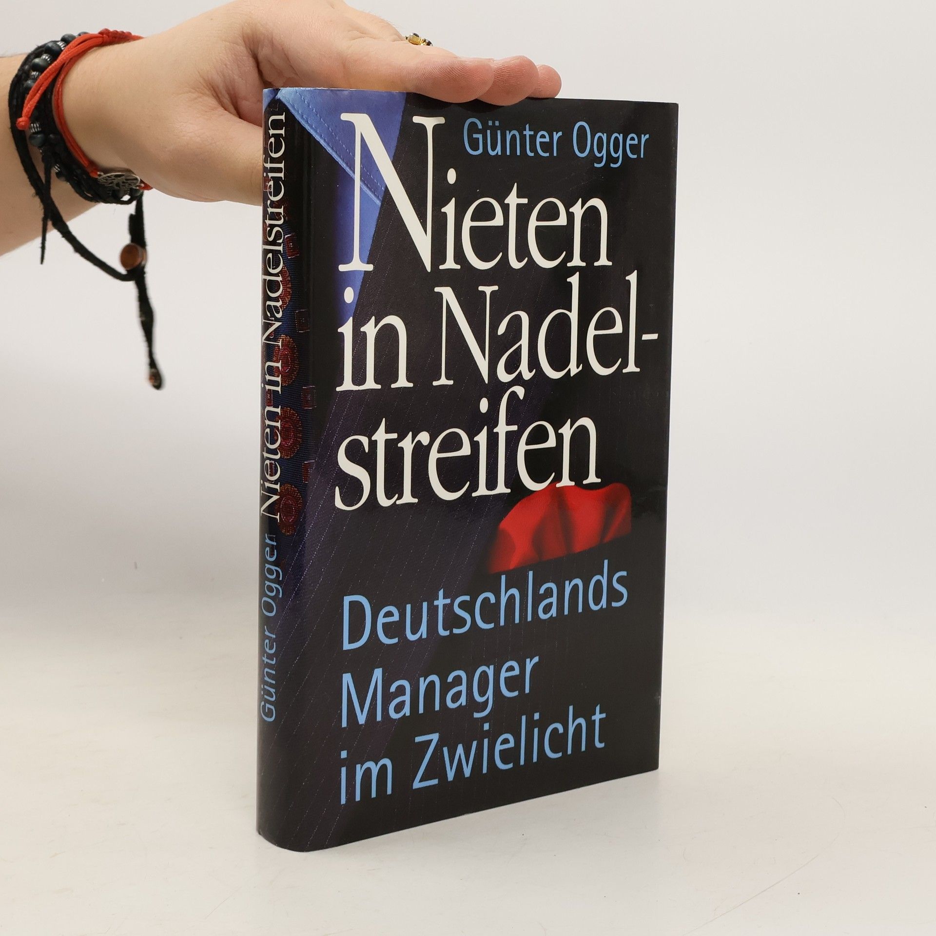 Nieten in Nadelstreifen