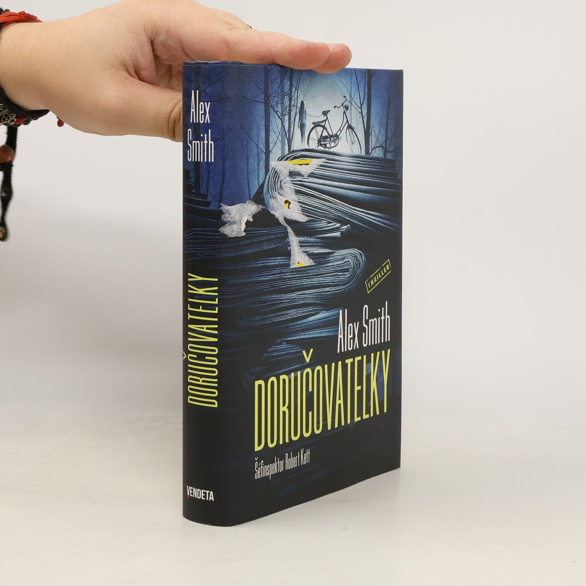 Alexander Gordon Smith Doručovatelky