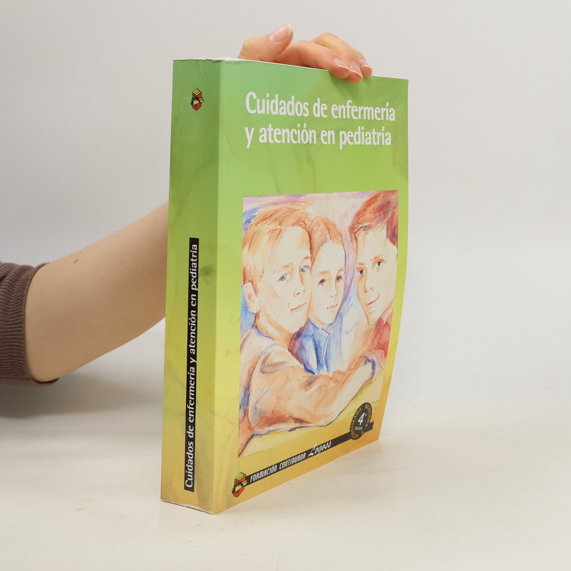 Autores varios Cuidados de enfermería en pediatría y atención