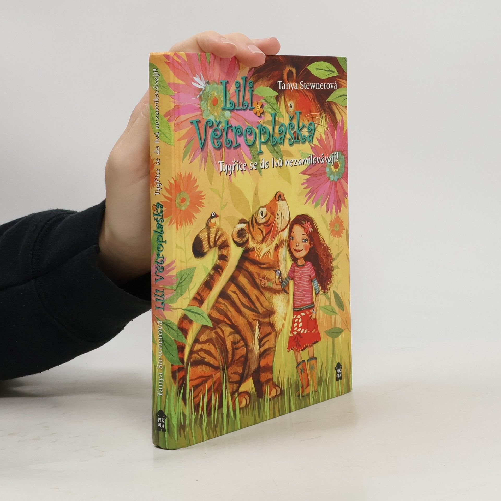 Tanya Stewner Lili Větroplaška: Tygřice se do lvů nezamilovávají!