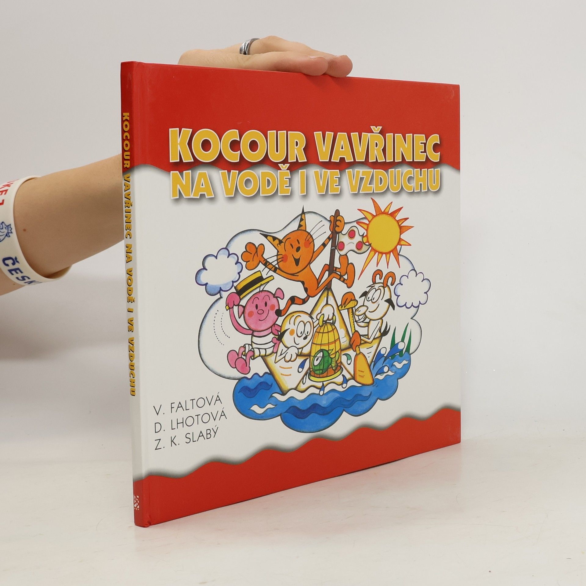 Kocour Vavřinec na vodě i ve vzduchu