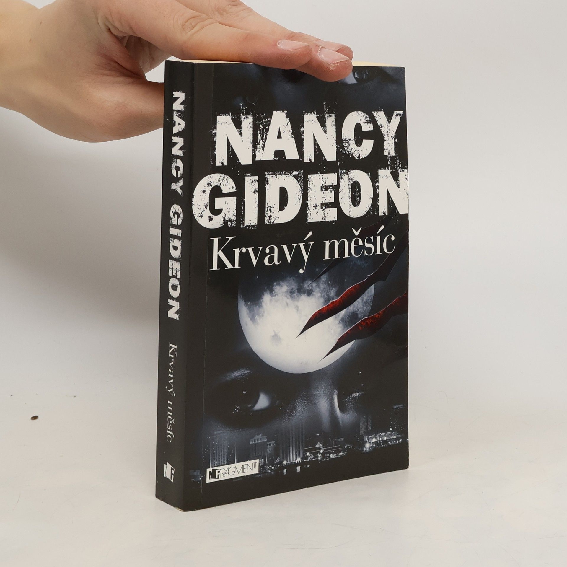 Nancy Gideon Krvavý měsíc