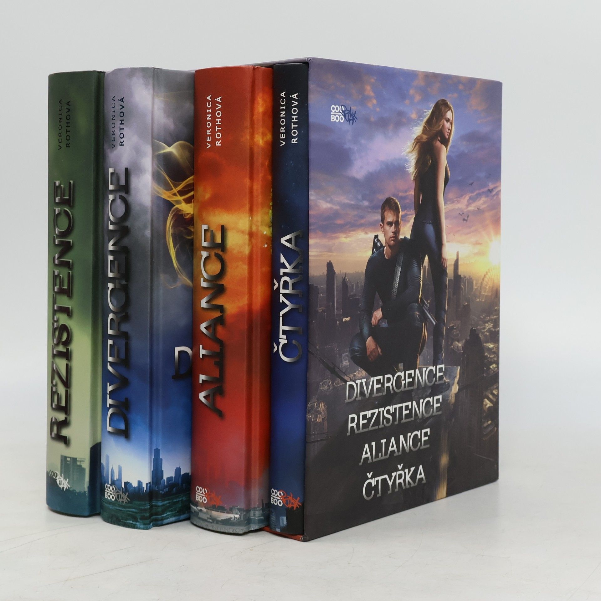 Veronica Roth Divergentní trilogie + Čtyřka (Box)