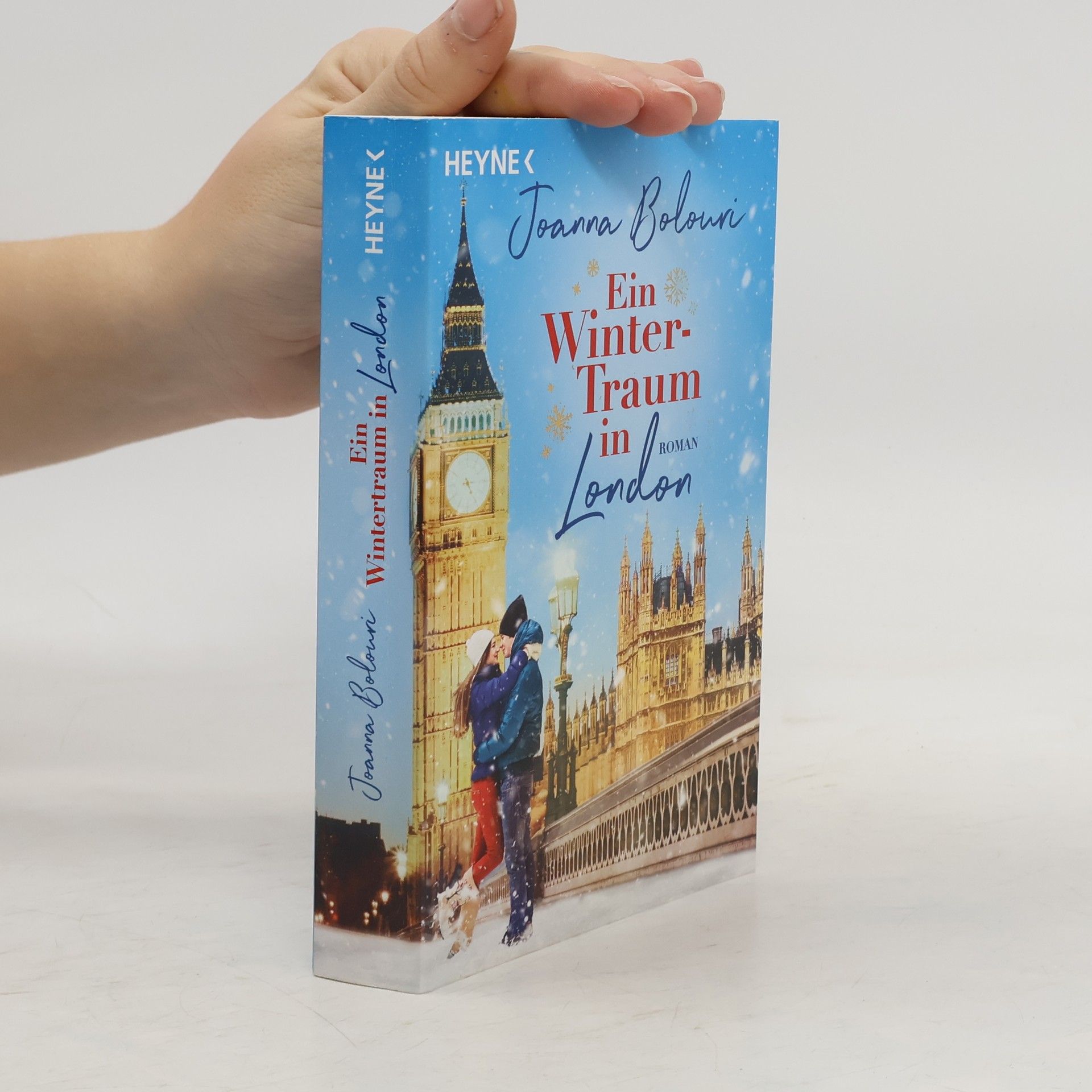 Joanna Bolouri Ein Wintertraum in London