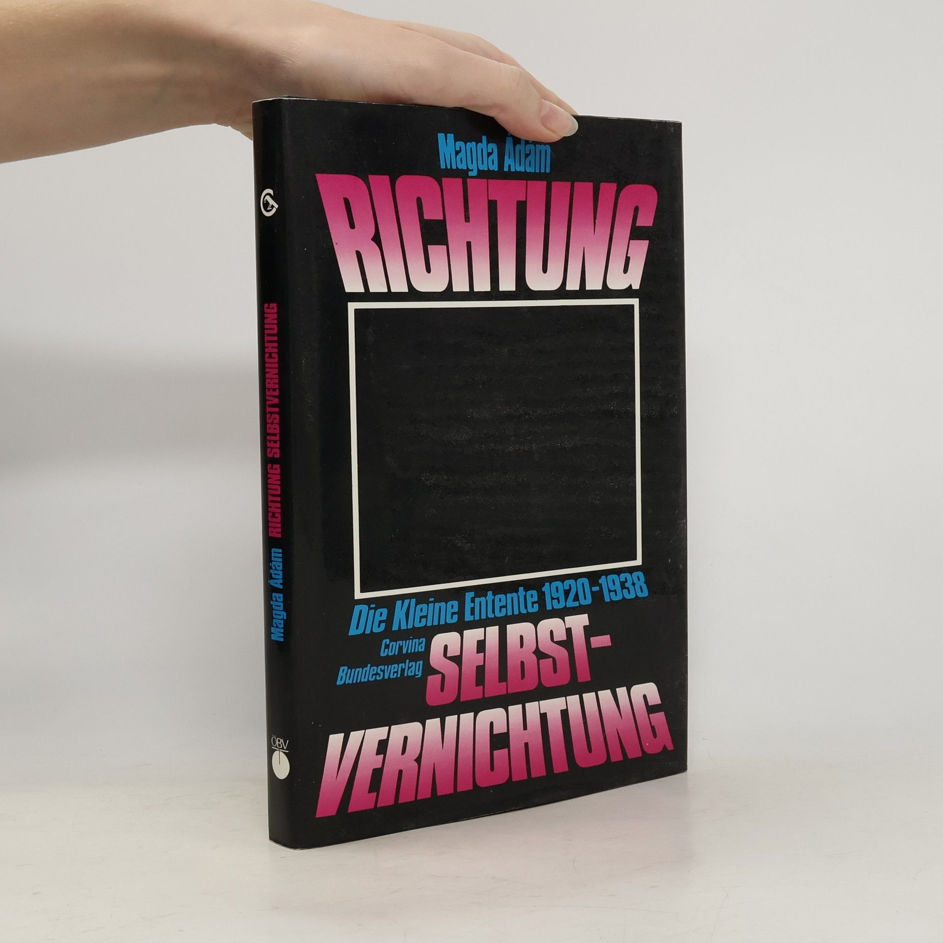 Magda Ádám Richtung, Selbstvernichtung