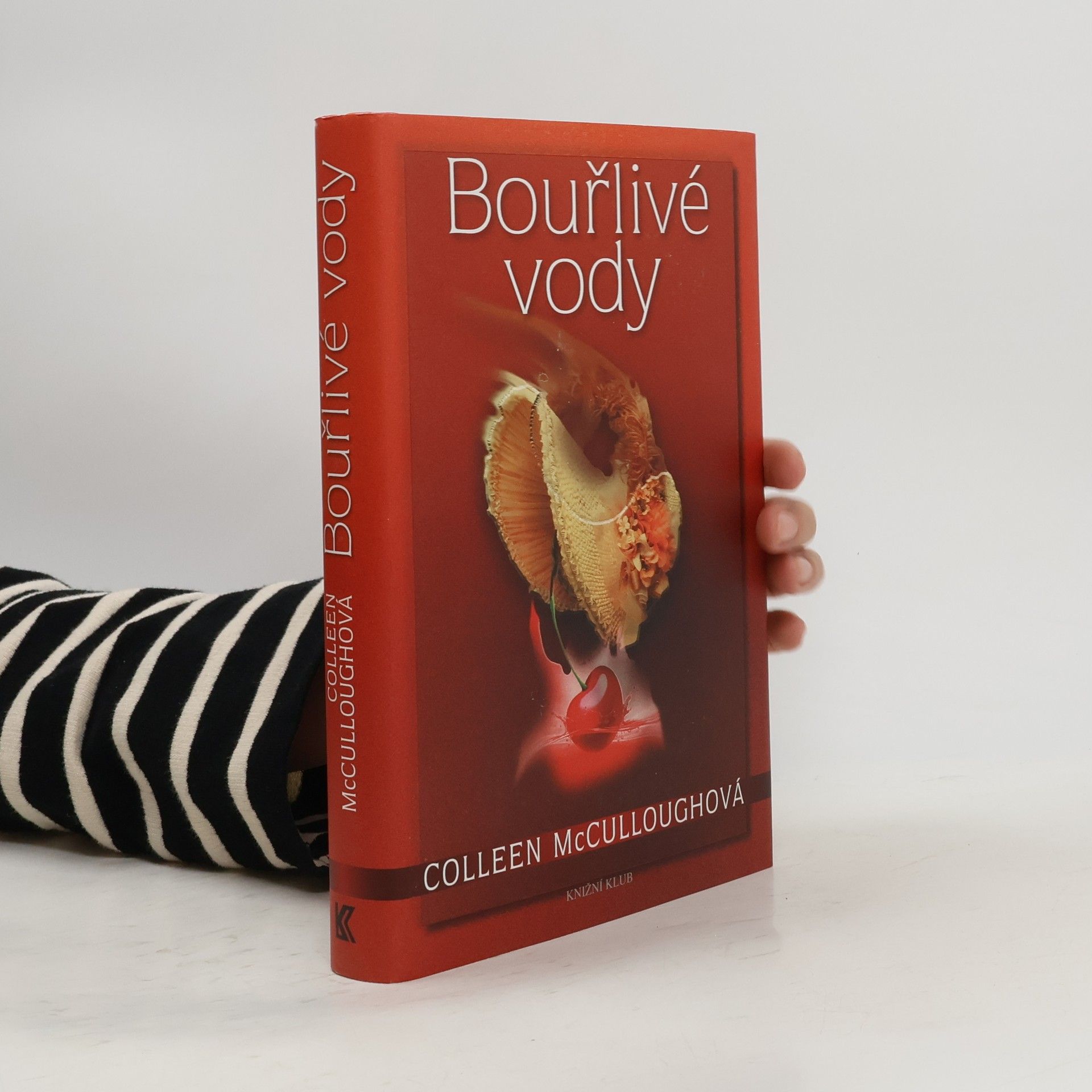 Colleen McCullough Bouřlivé vody