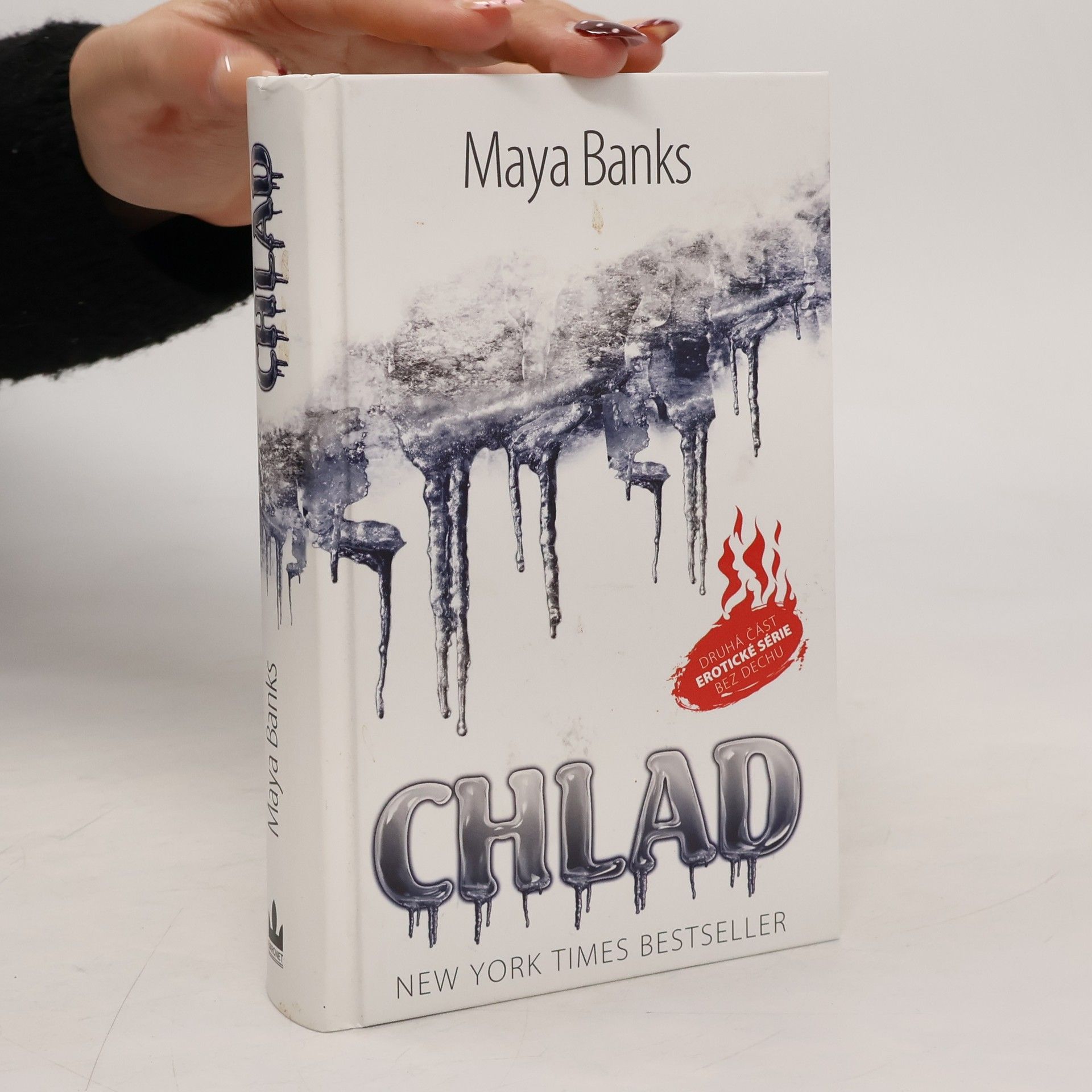 Maya Banks Chlad. Druhá část série Bez dechu