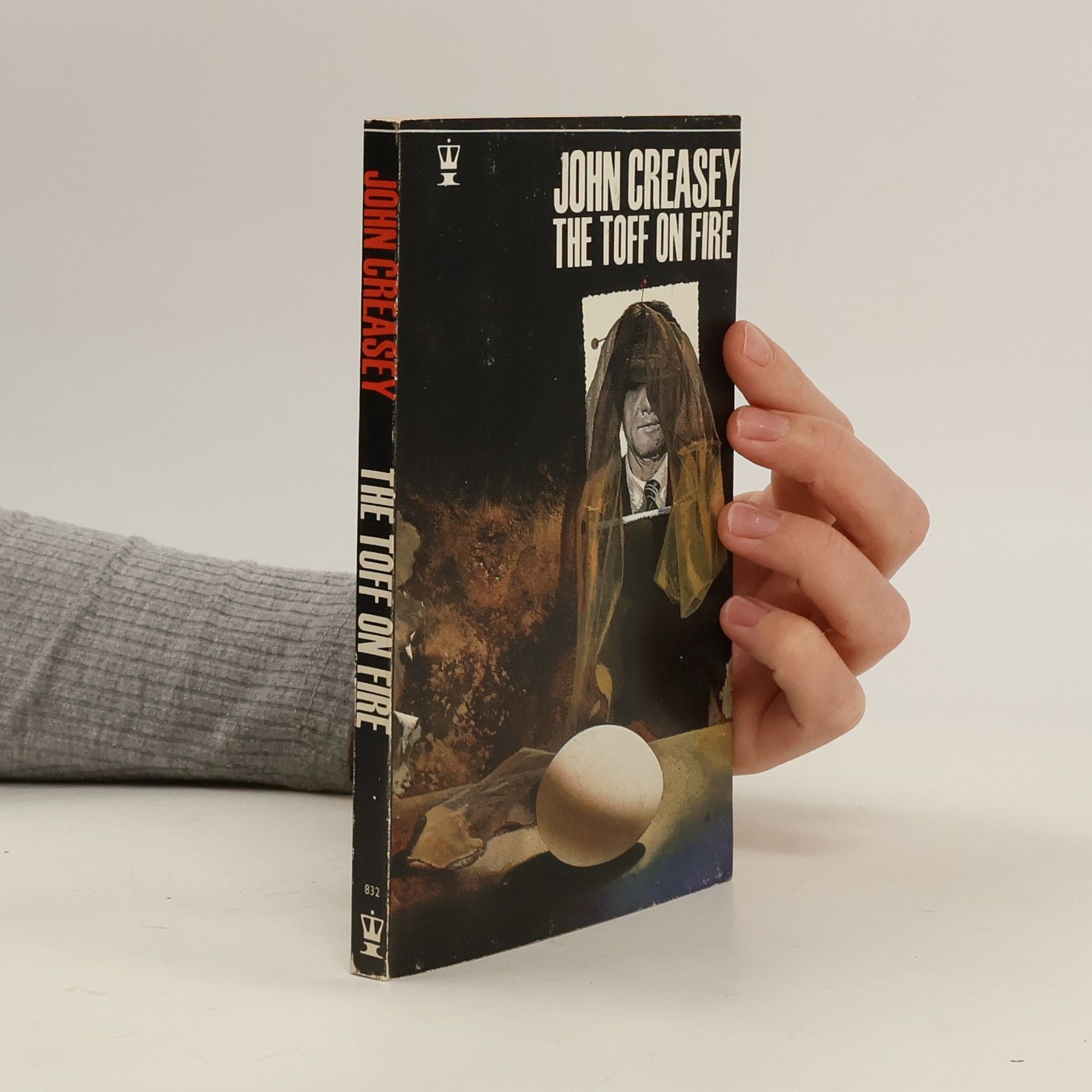 John Creasey The Toff On Fire