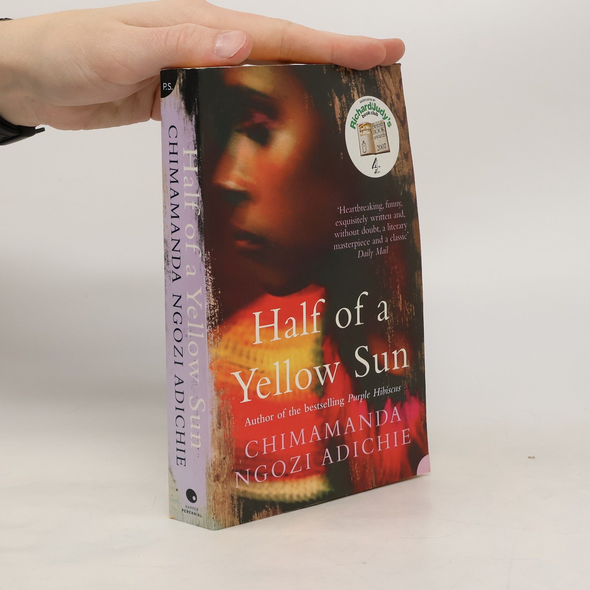 Chimamanda Ngozi Adichie Half of a Yellow Sun