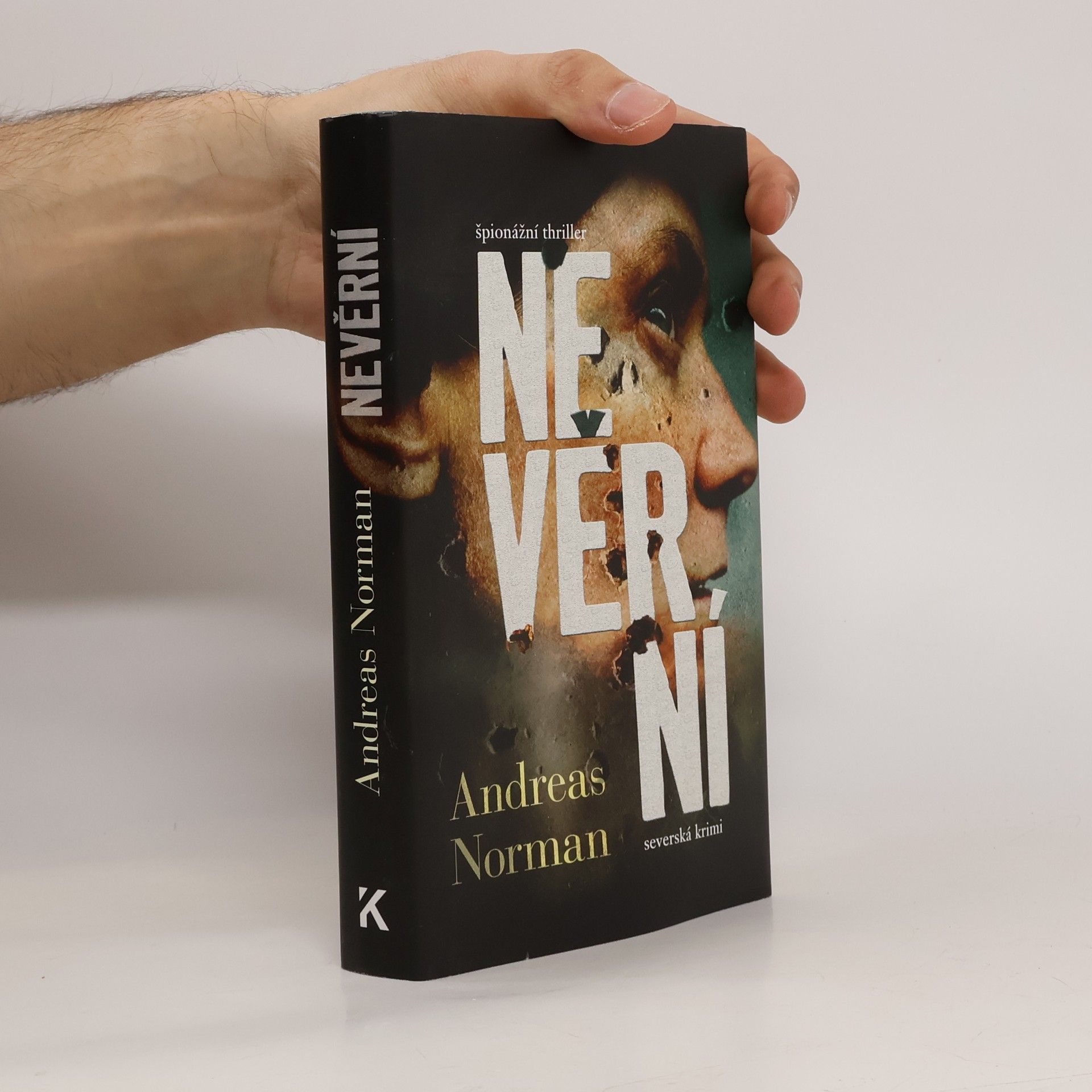 Andreas Norman Nevěrní