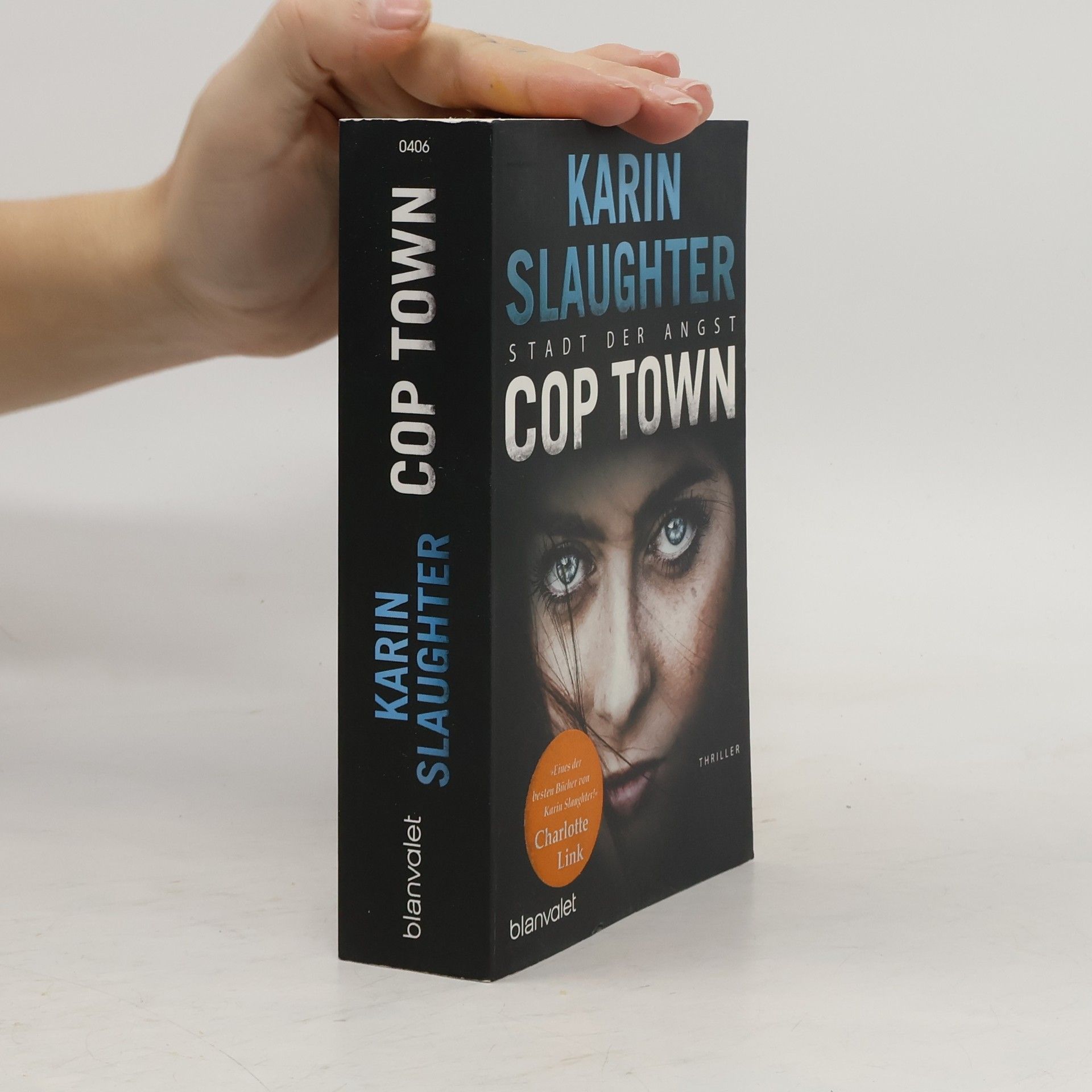 Karin Slaughter Cop Town