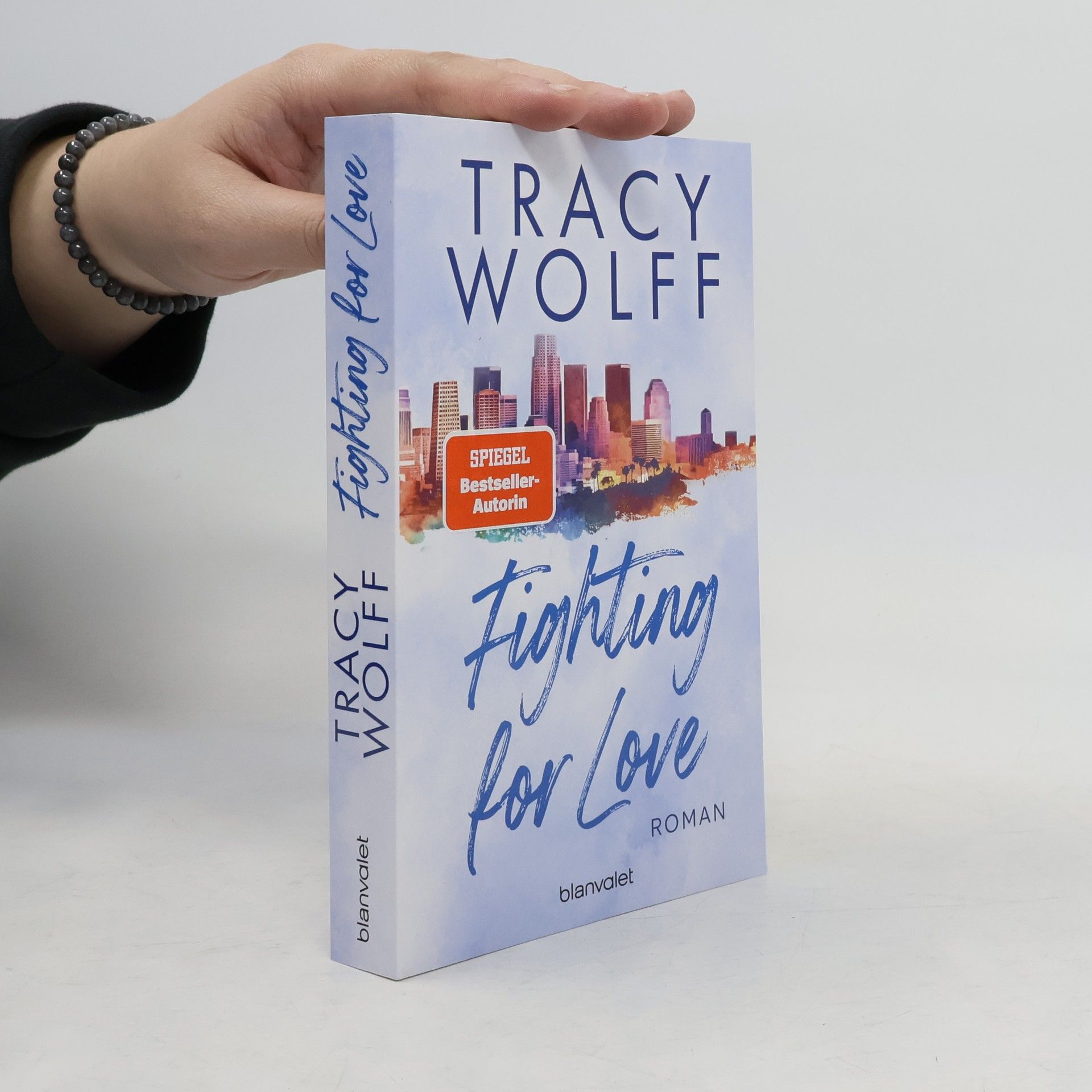 Tracy Wolff Fighting for Love