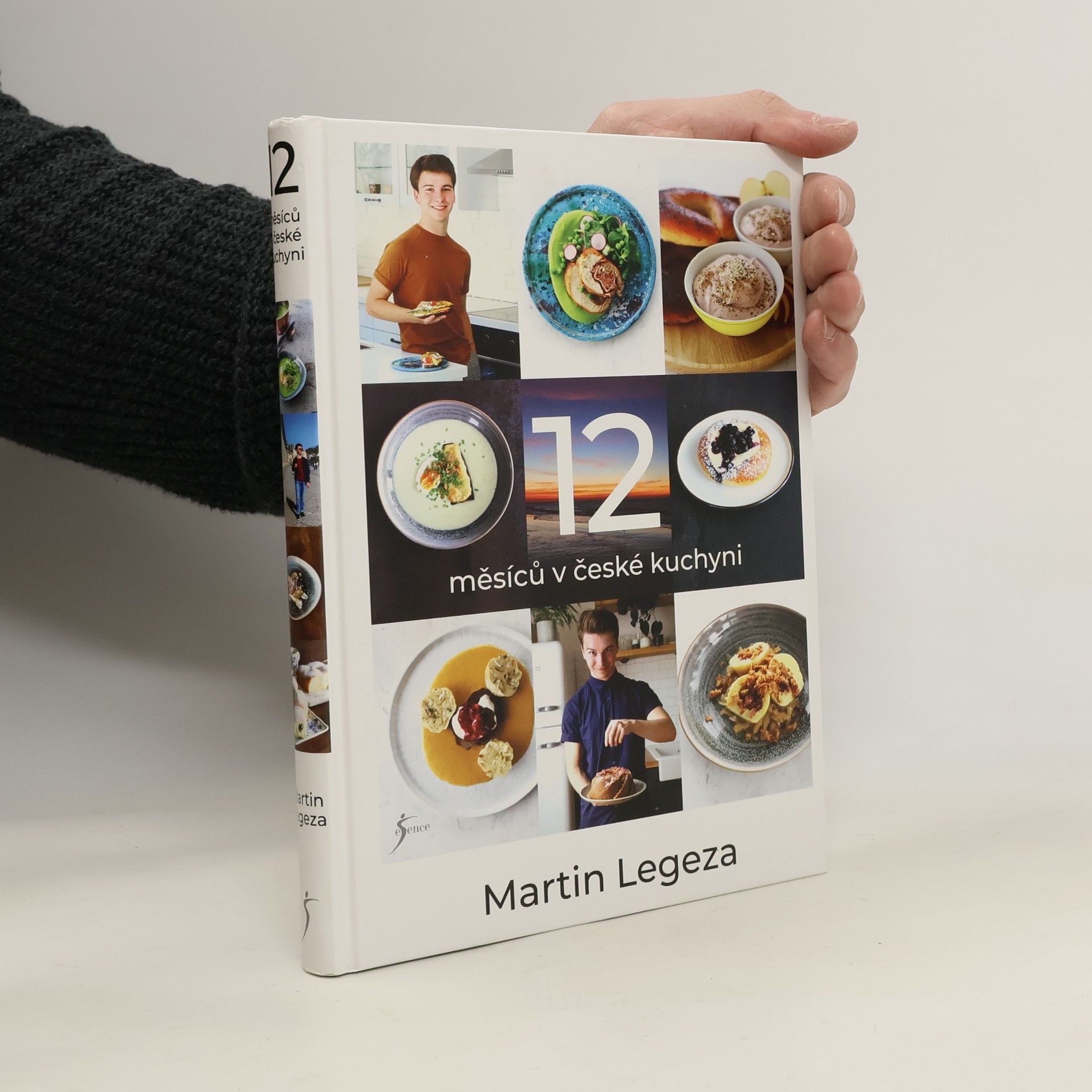 12 měsíců v české kuchyni