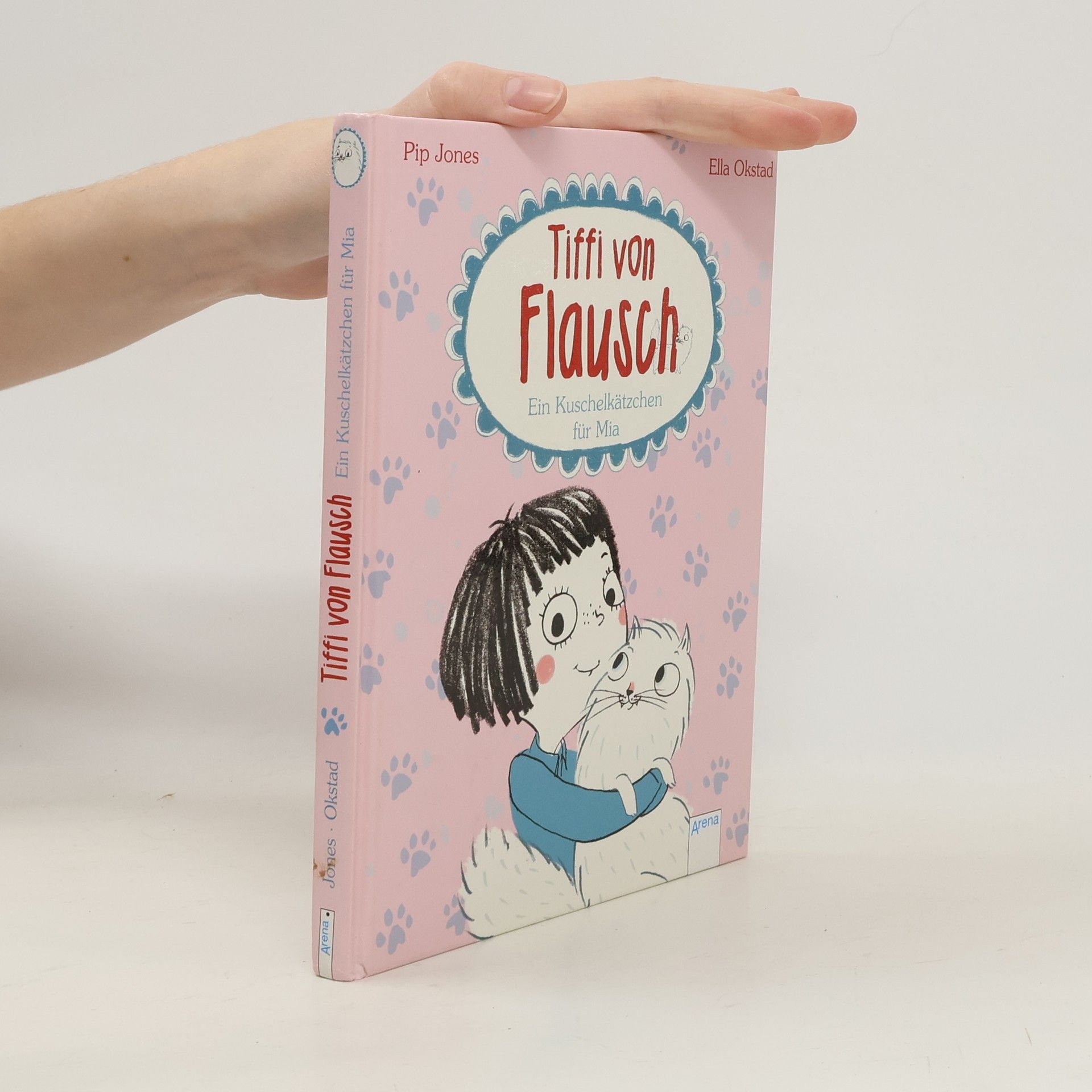 Tiffi von Flausch - ein Kuschelkätzchen für Mia