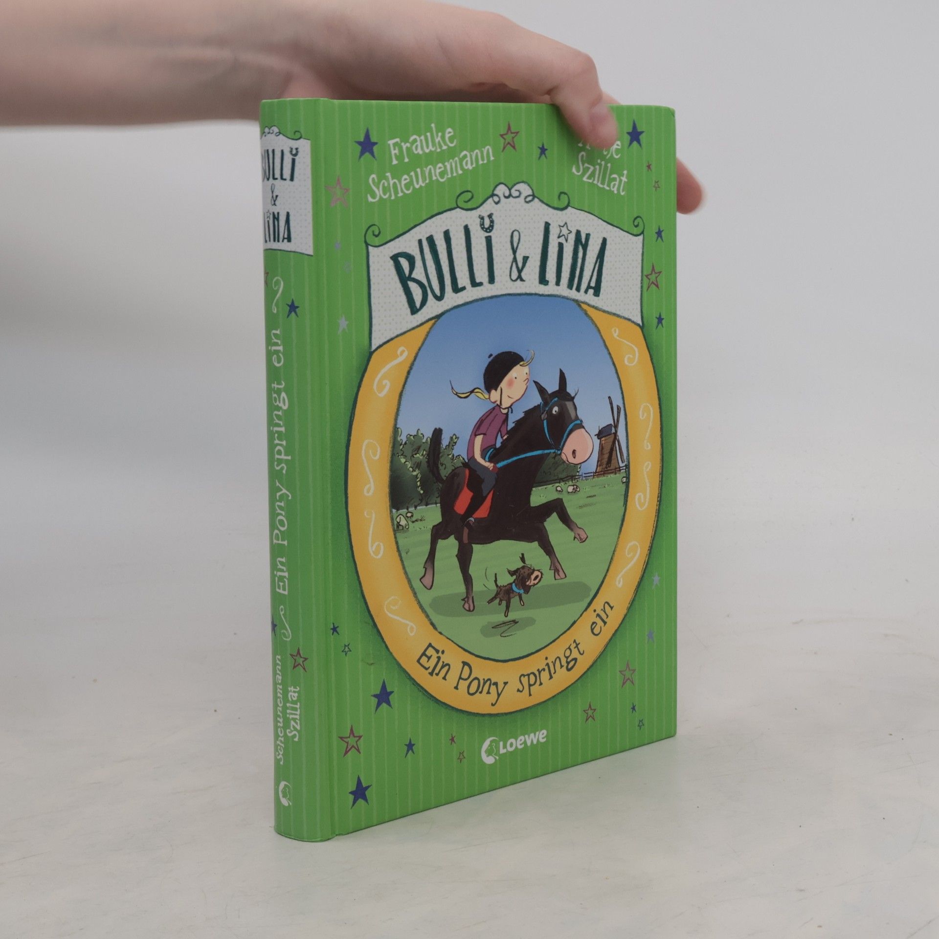 Frauke Scheunemann Bulli & Lina. Ein Pony springt ein