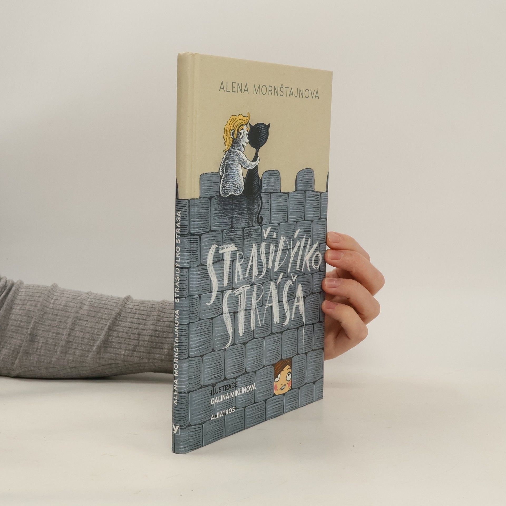 Alena Mornštajnová Strašidýlko Stráša