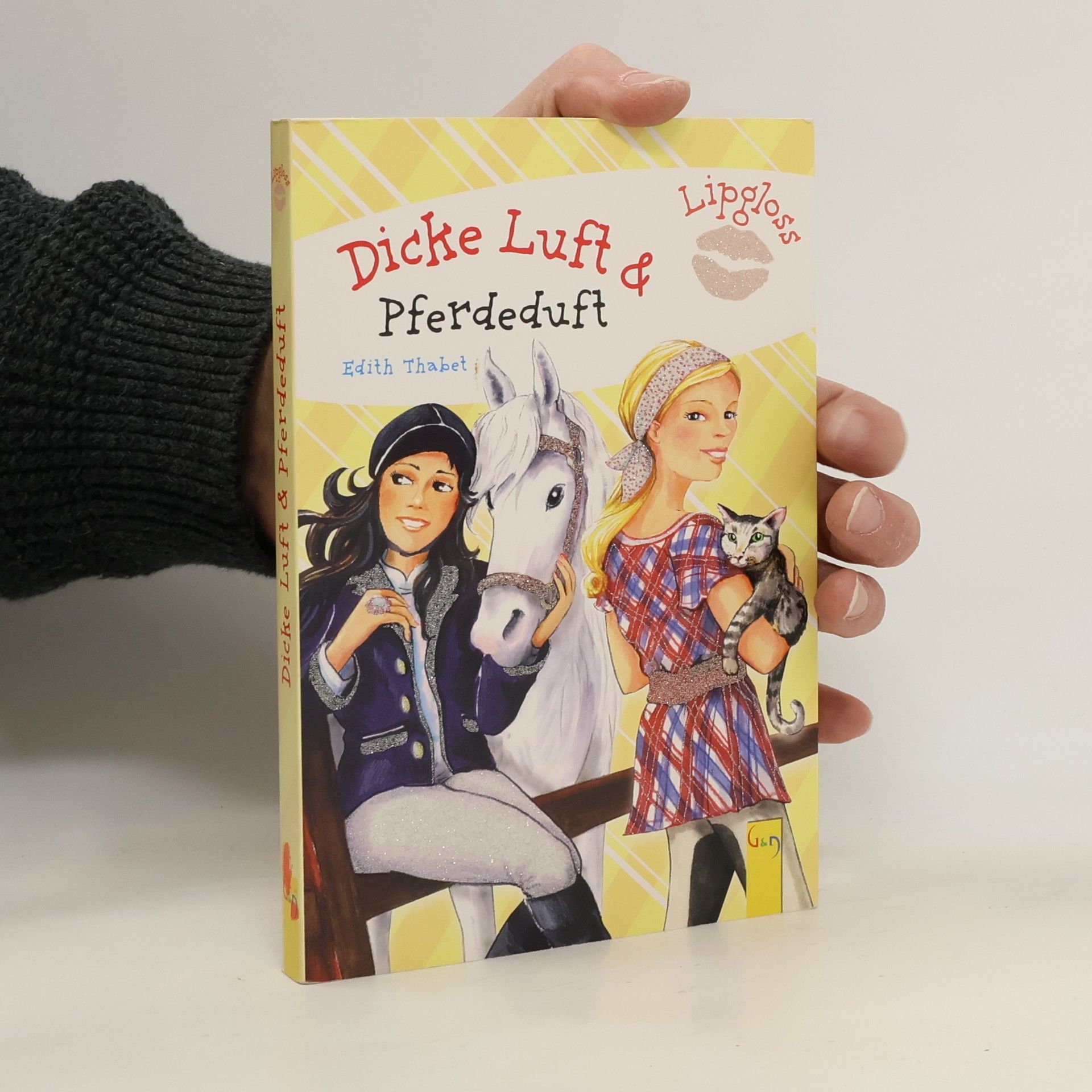 Edith Thabet Dicke Luft & Pferdeduft