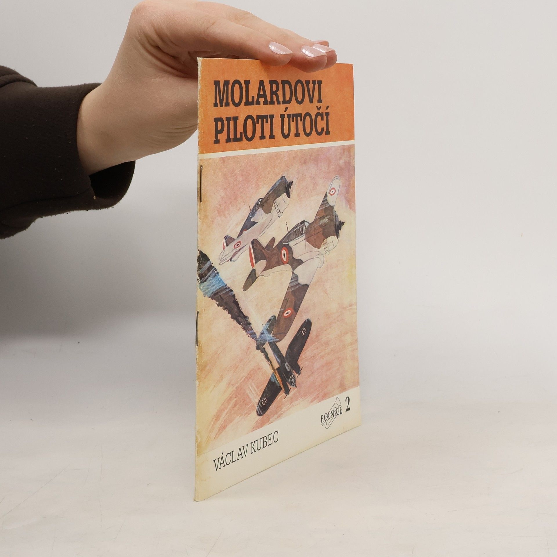 Molardovi piloti útočí