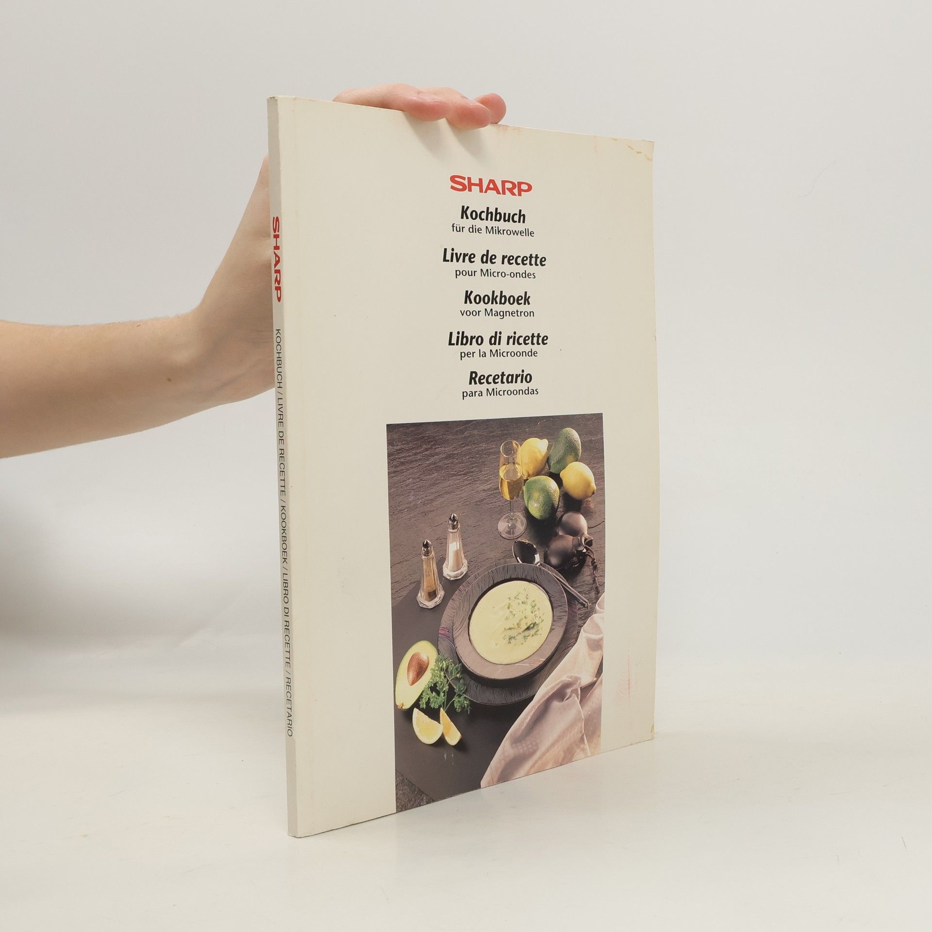 Beate Moresmau Sharp Kochbuch / Livre de recette / Kookboek / Libro di ricette / Recetario