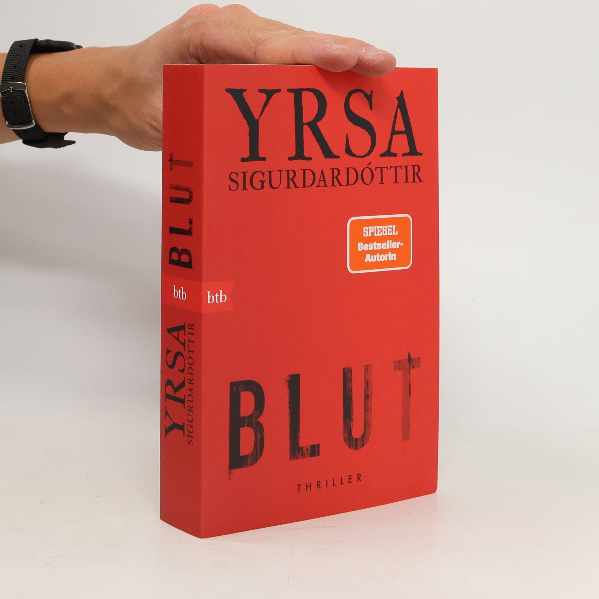 Yrsa Sigurðardóttir Blut