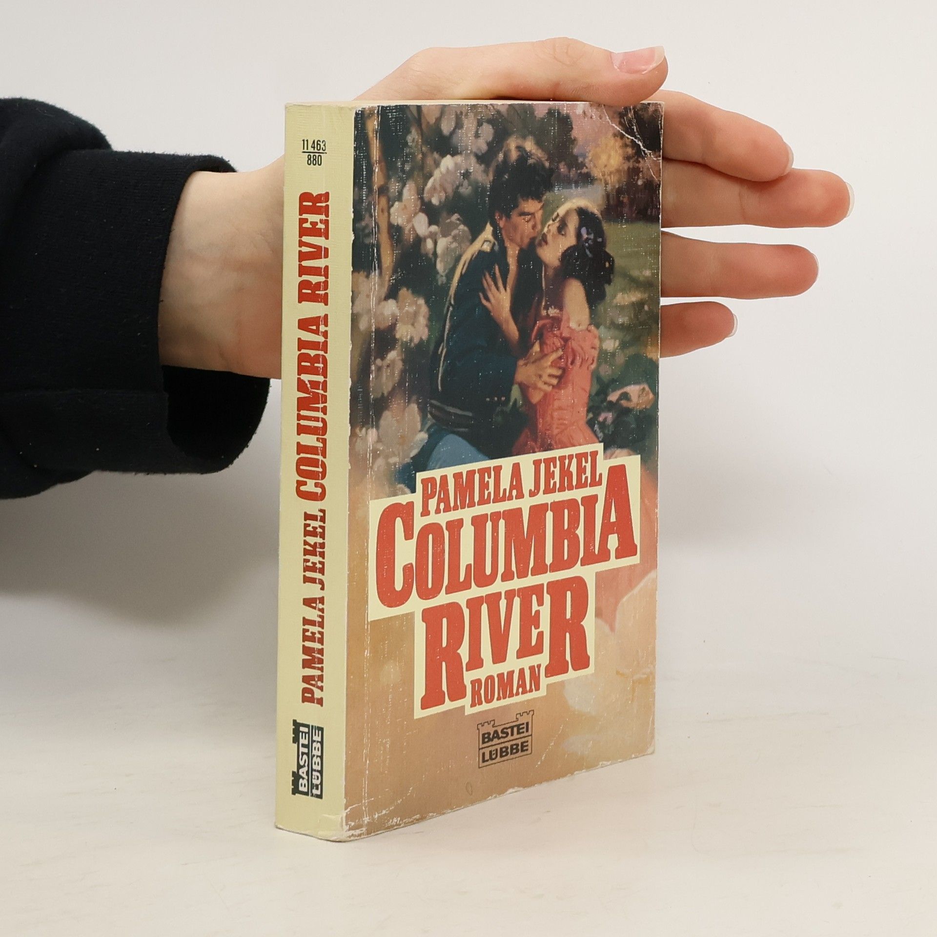 Columbia River. Roman.