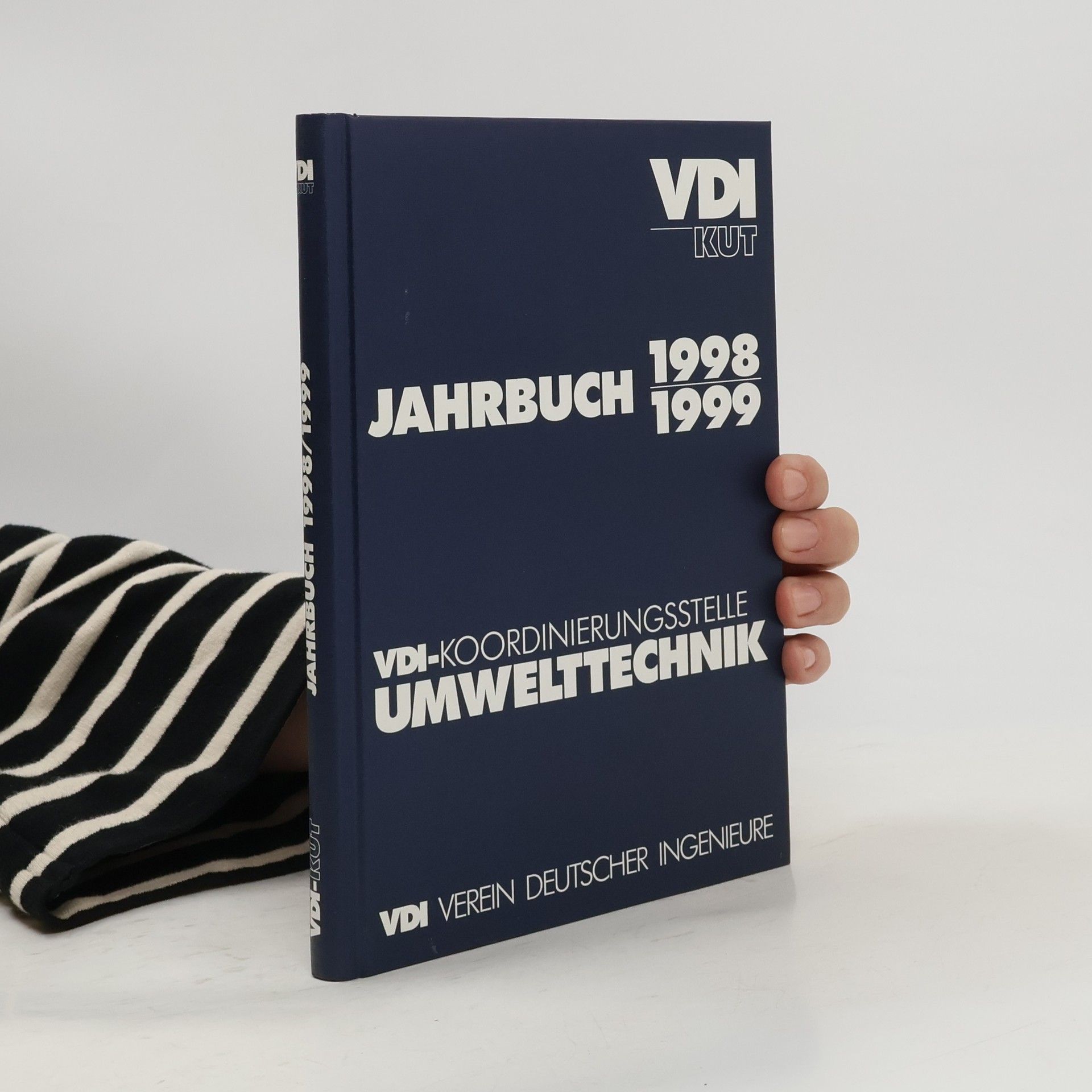 Collectif d'auteurs Jahrbuch 1998-1999