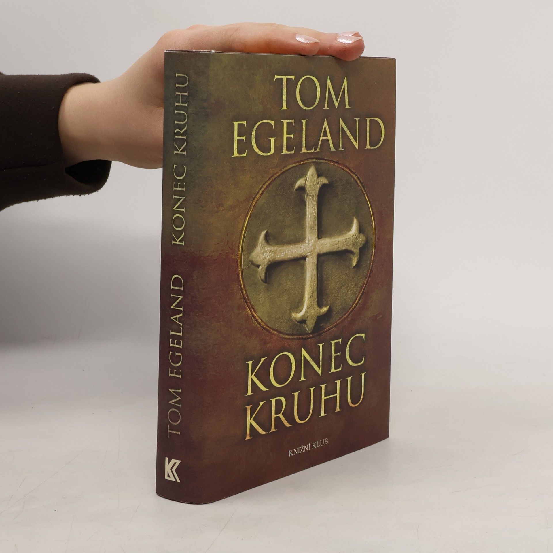 Tom Egeland Konec kruhu