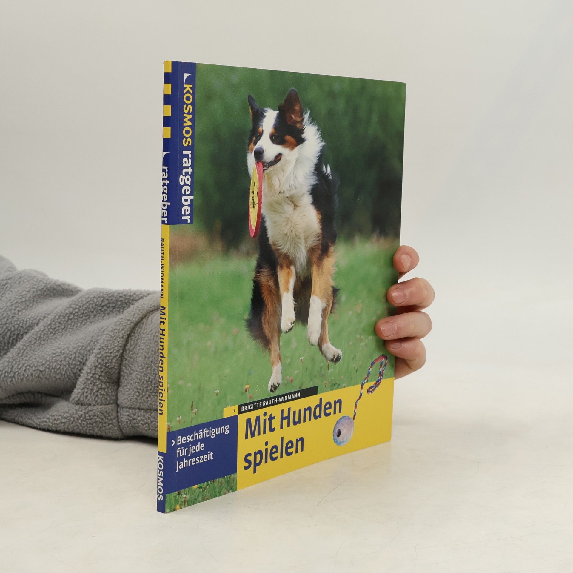 Brigitte Rauth Widmann Mit Hunden spielen