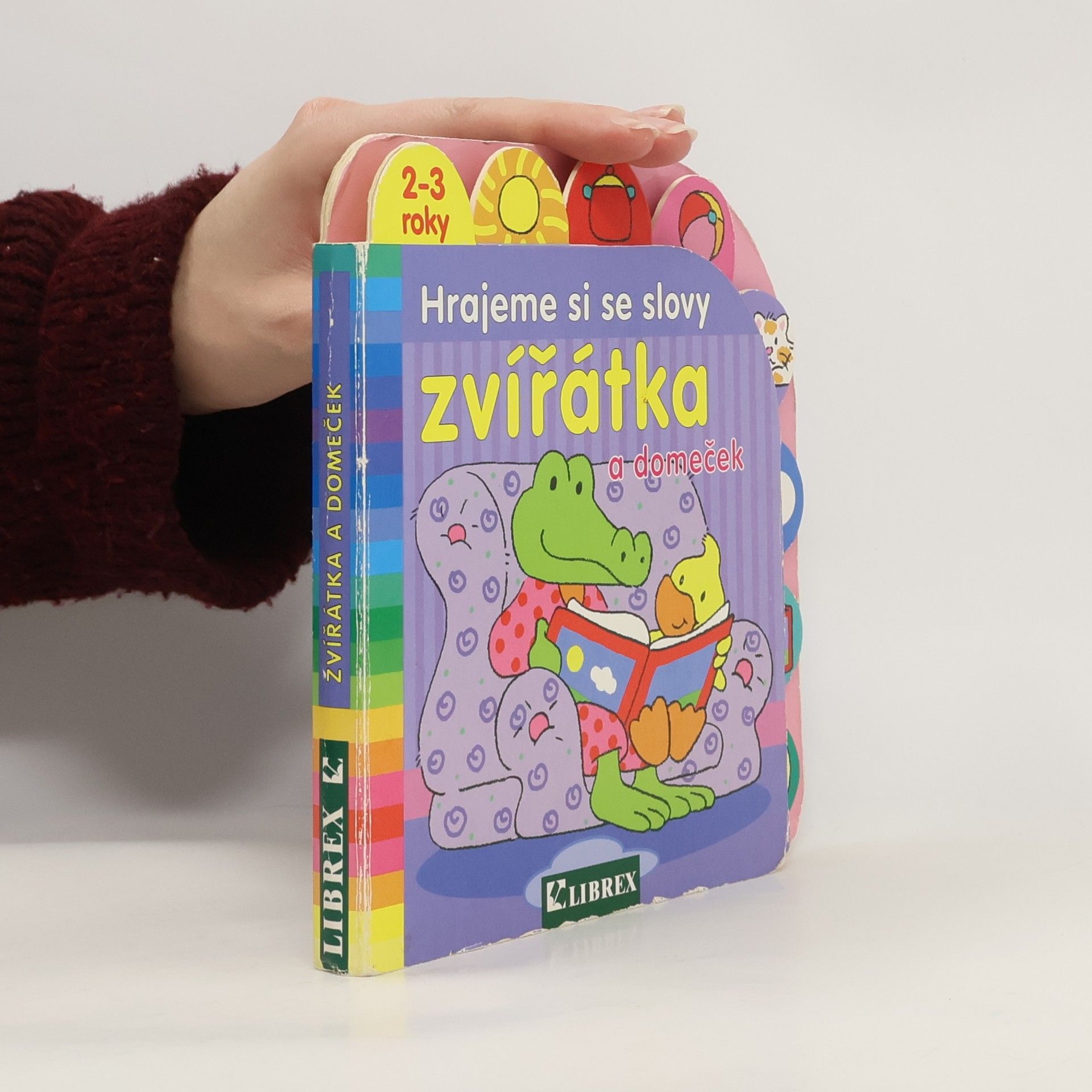 Collectif d'auteurs Zvířátka a domeček
