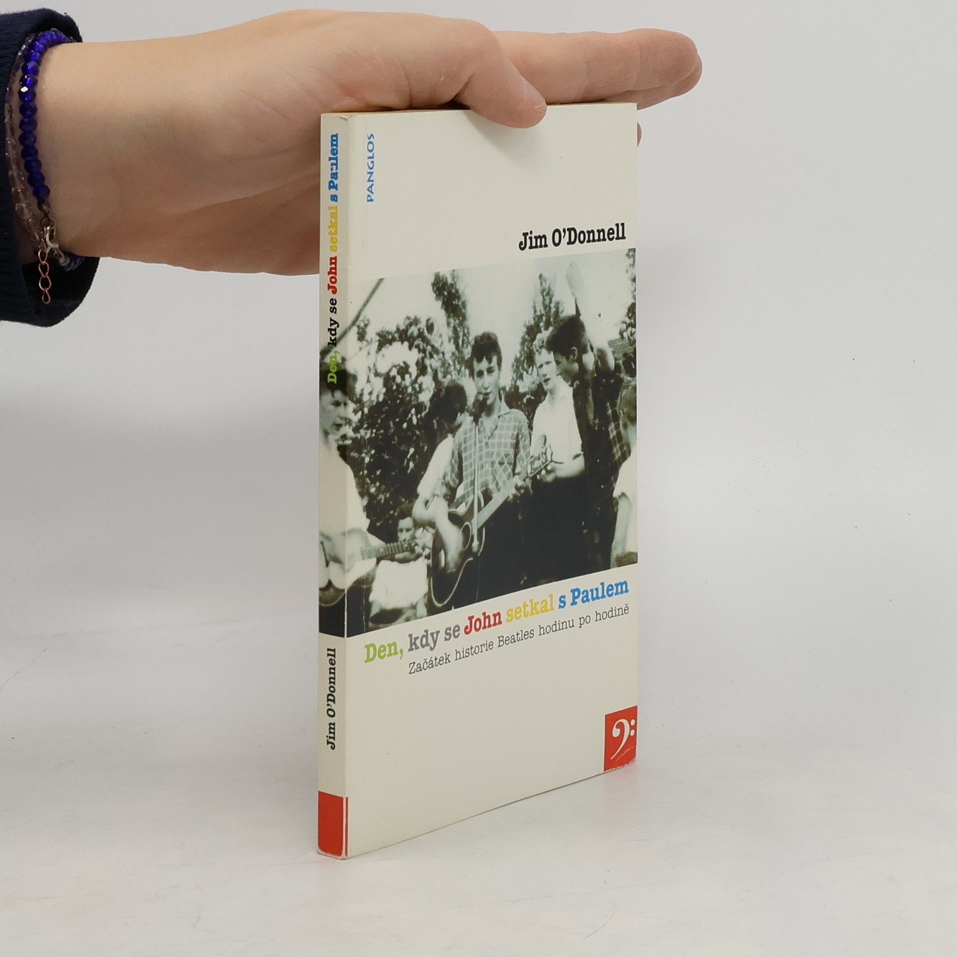 Den, kdy se John setkal s Paulem; Začátek historie Beatles hodinu po hodině