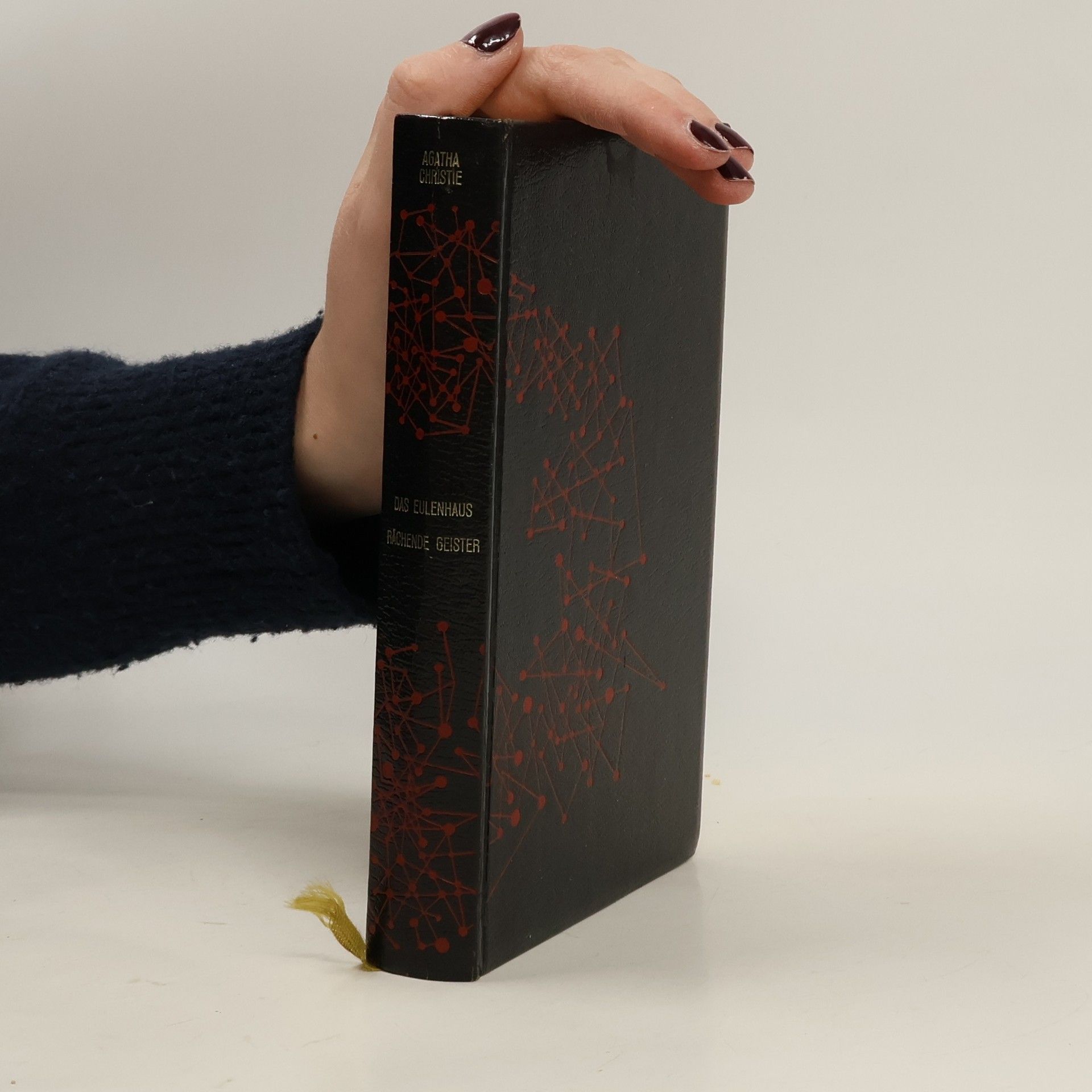 Agatha Christie Das Eulenhaus. Rächende Geister. Haus Nachtigall. Das Geheimnis des blauen Kruges