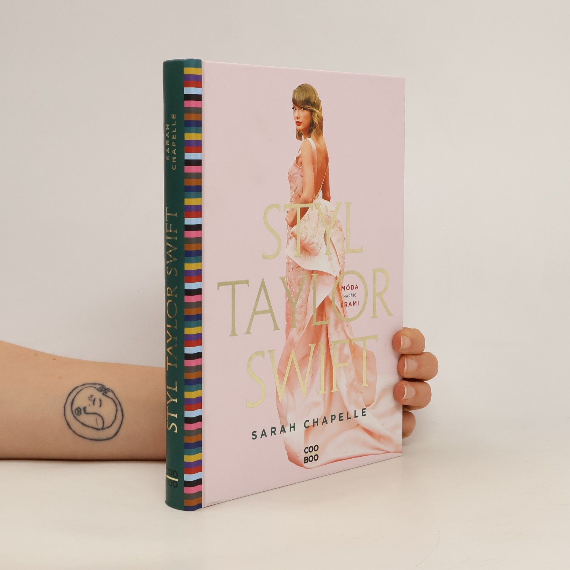 Sarah Chapelle Styl Taylor Swift