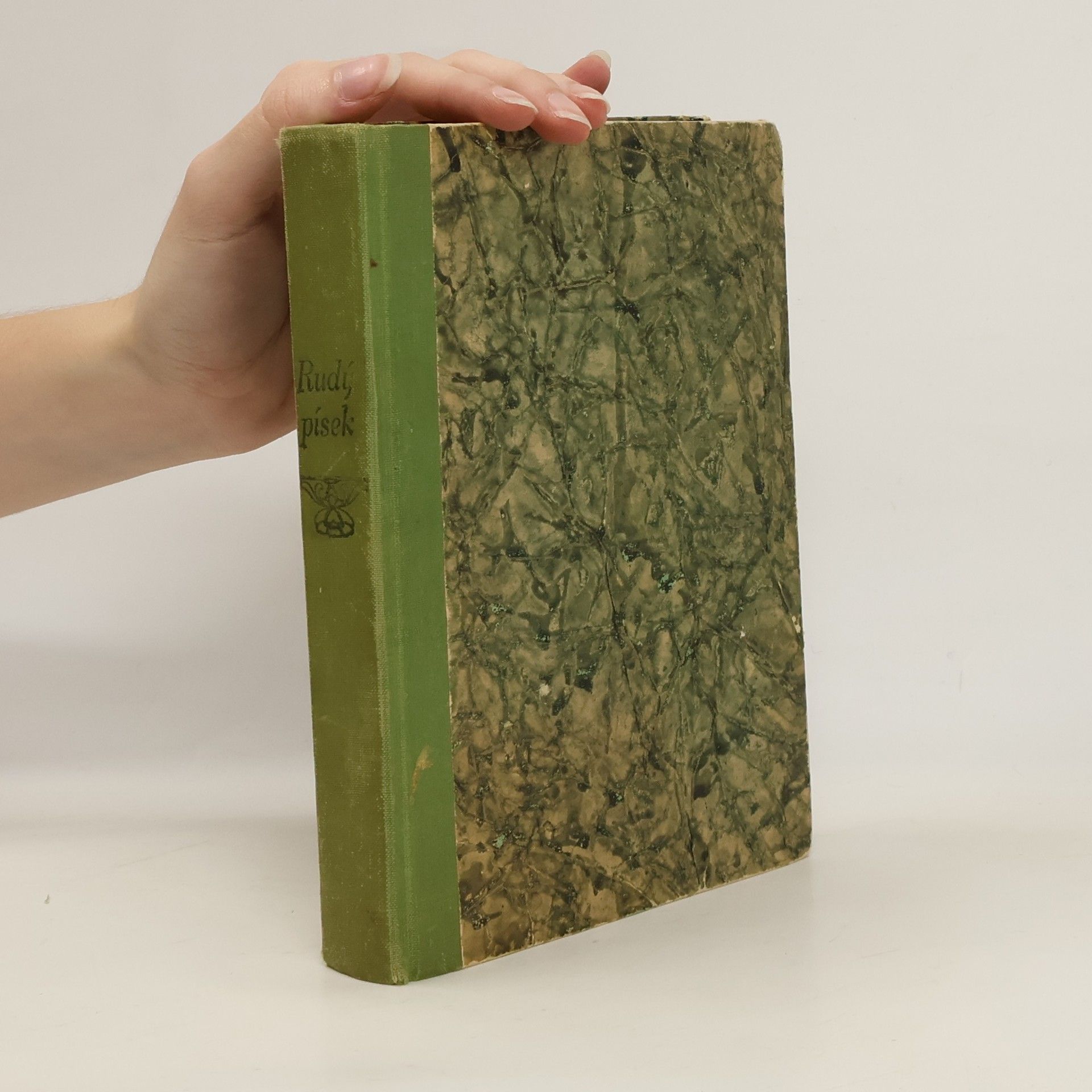 Lucien Grant Rudý písek