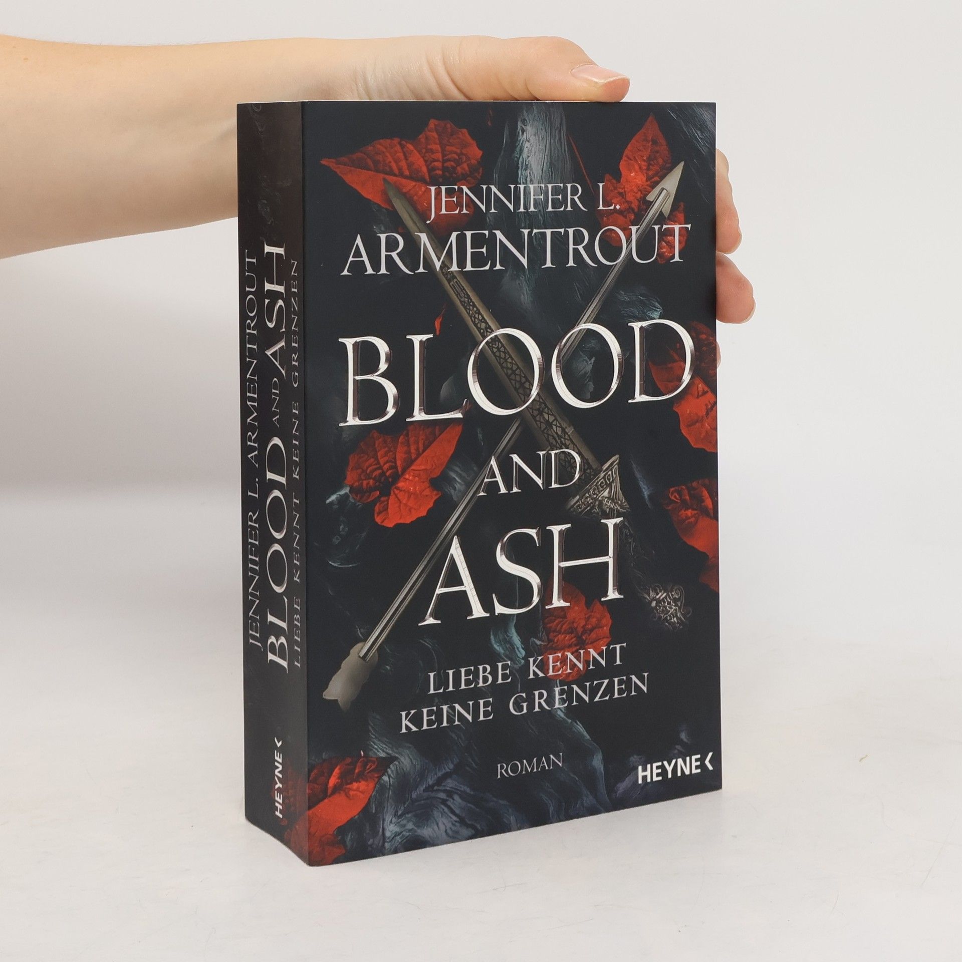 Jennifer Armentrout Blood and Ash
