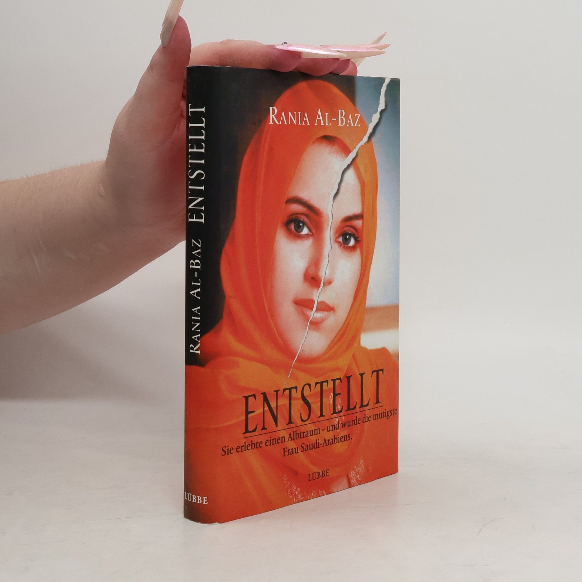 Rania Al-Baz Entstellt